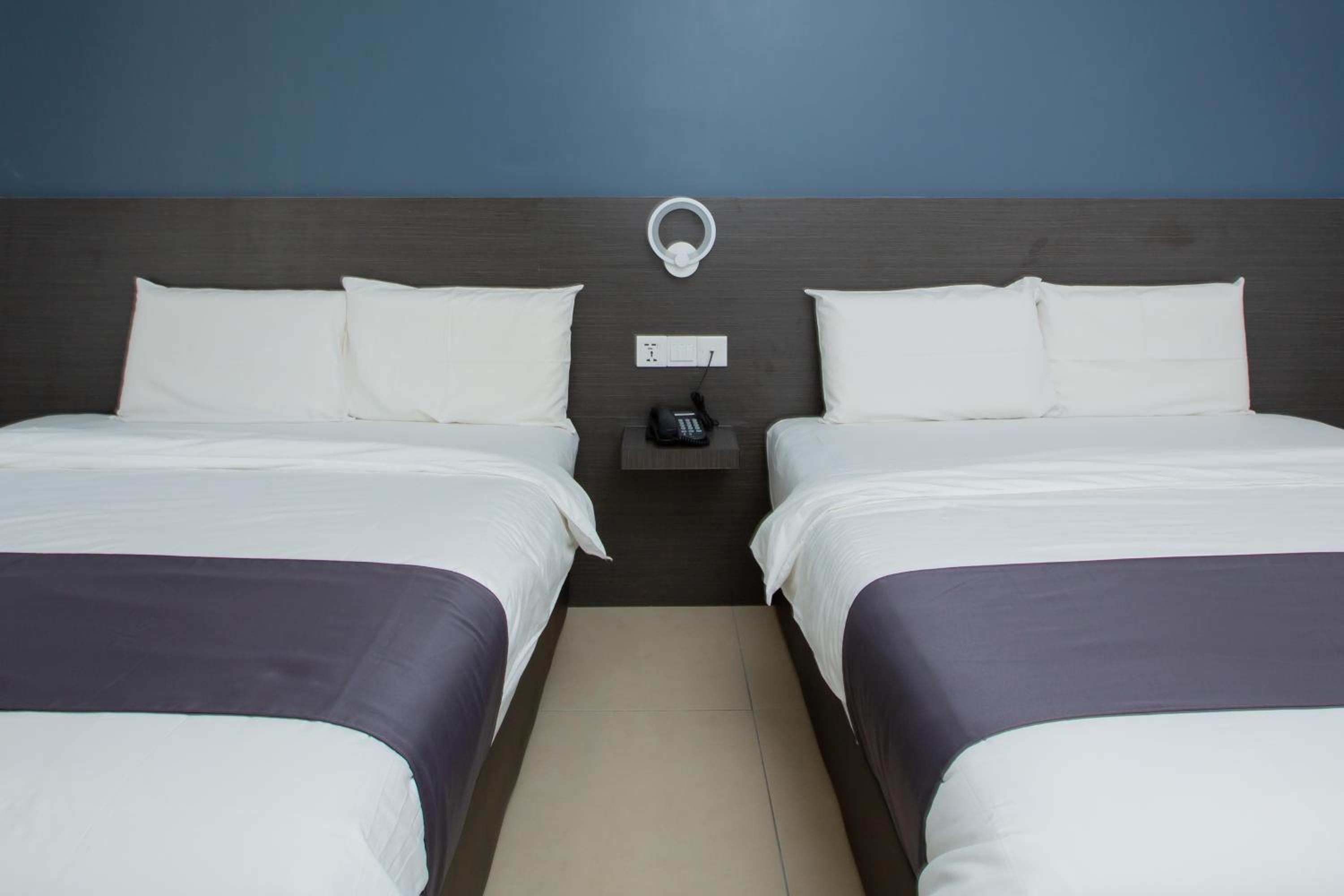Deluxe Double Room photo 3