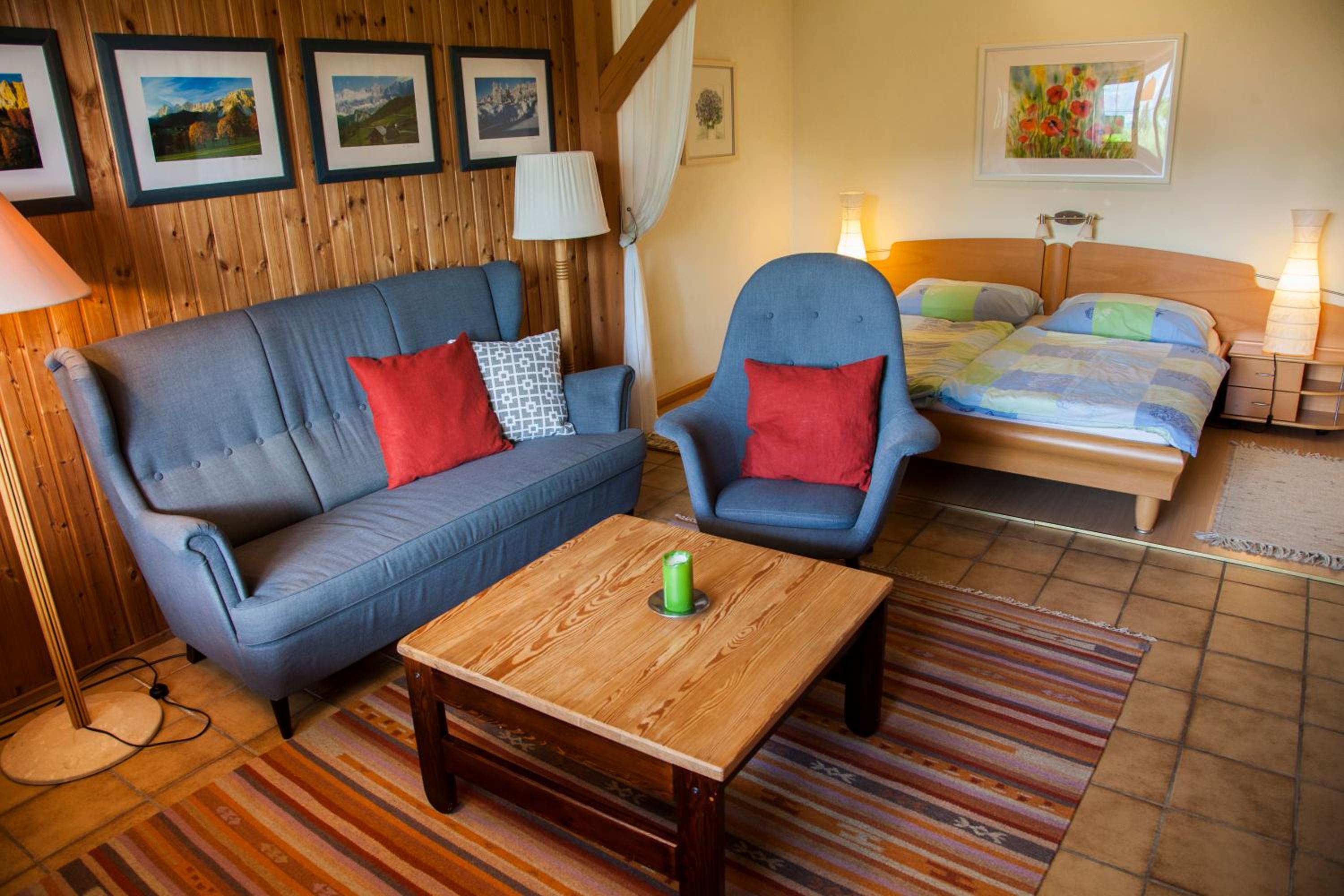 Apartment with Terrace photo 3