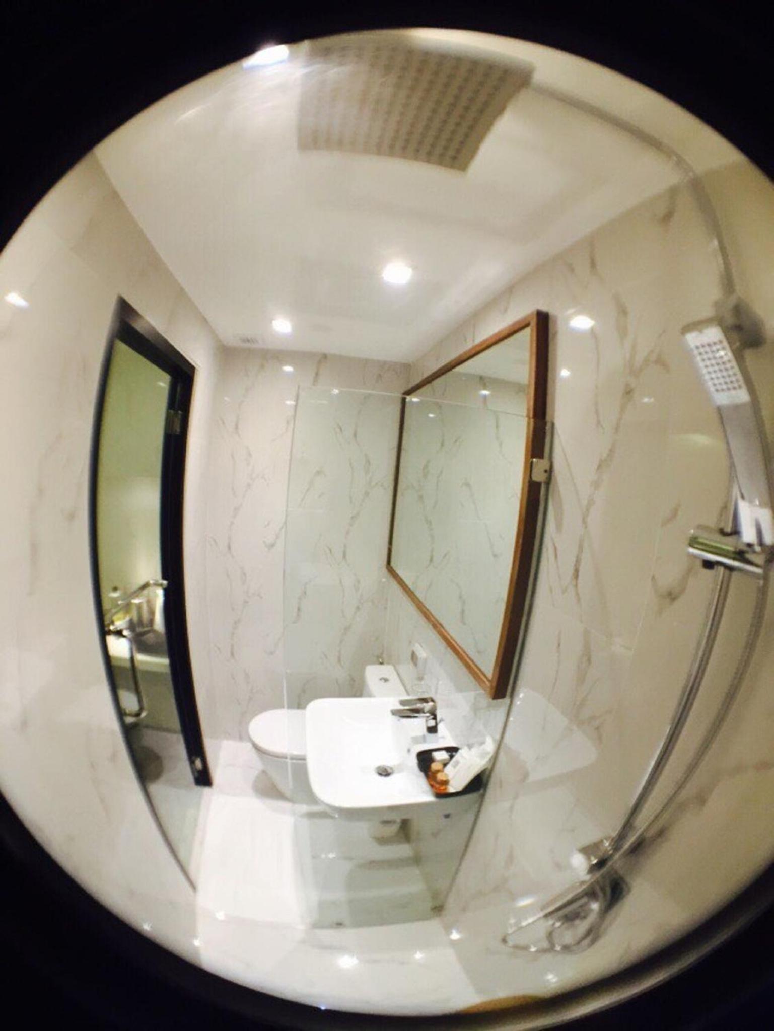 S Capsule No Window photo 2