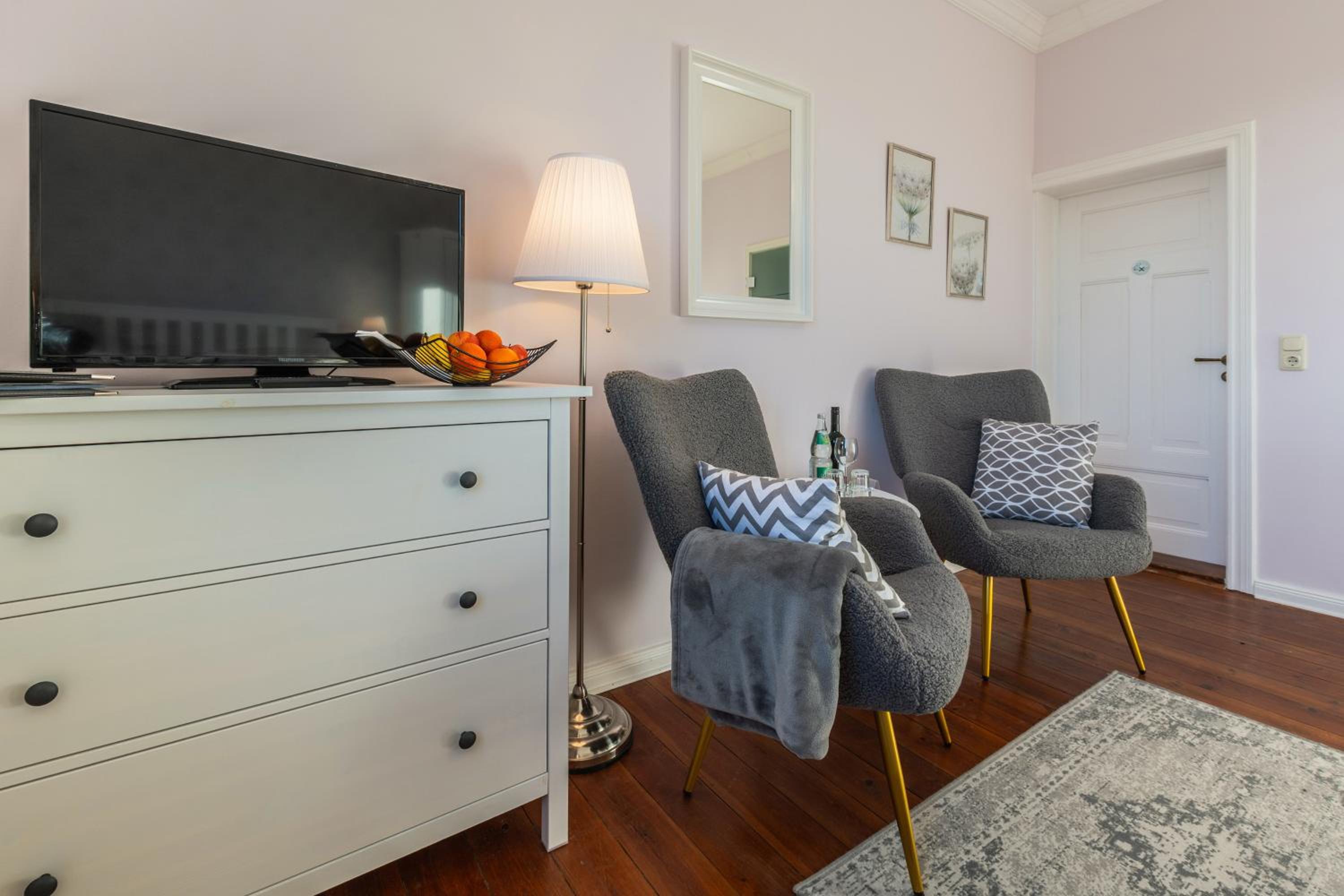Large Double Room photo 2