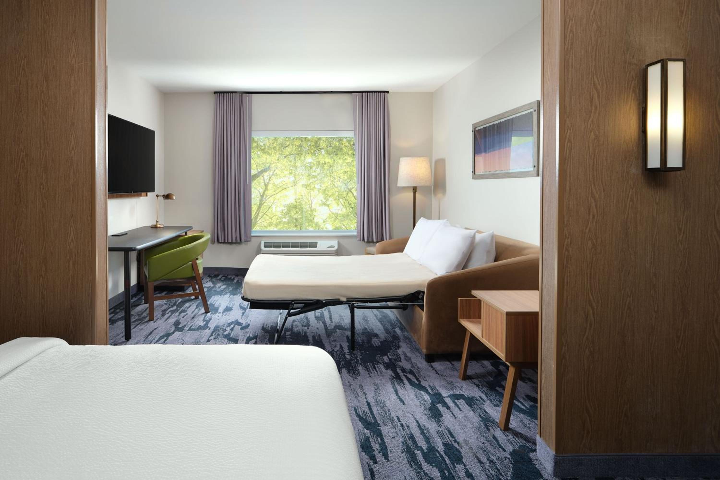 King Suite with Sofa Bed - Photo 3