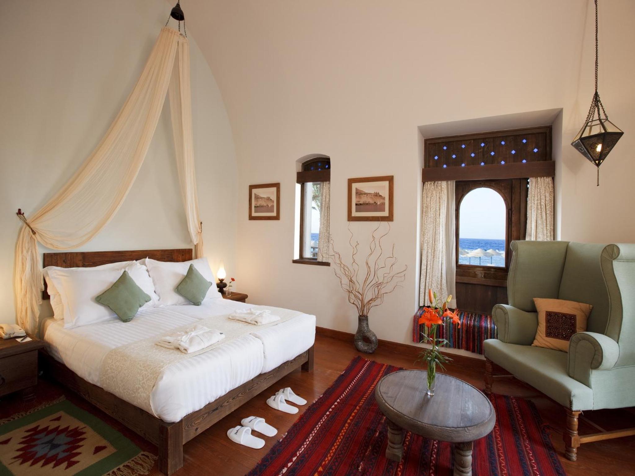 Beachfront Suite with Terrace
