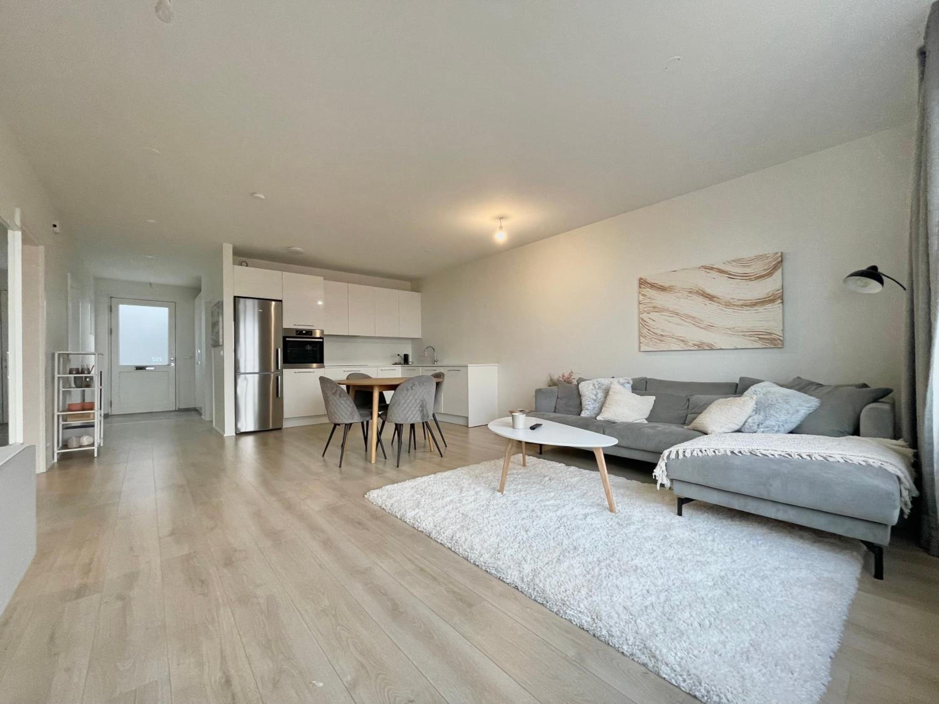 Three-Bedroom Apartment photo 1