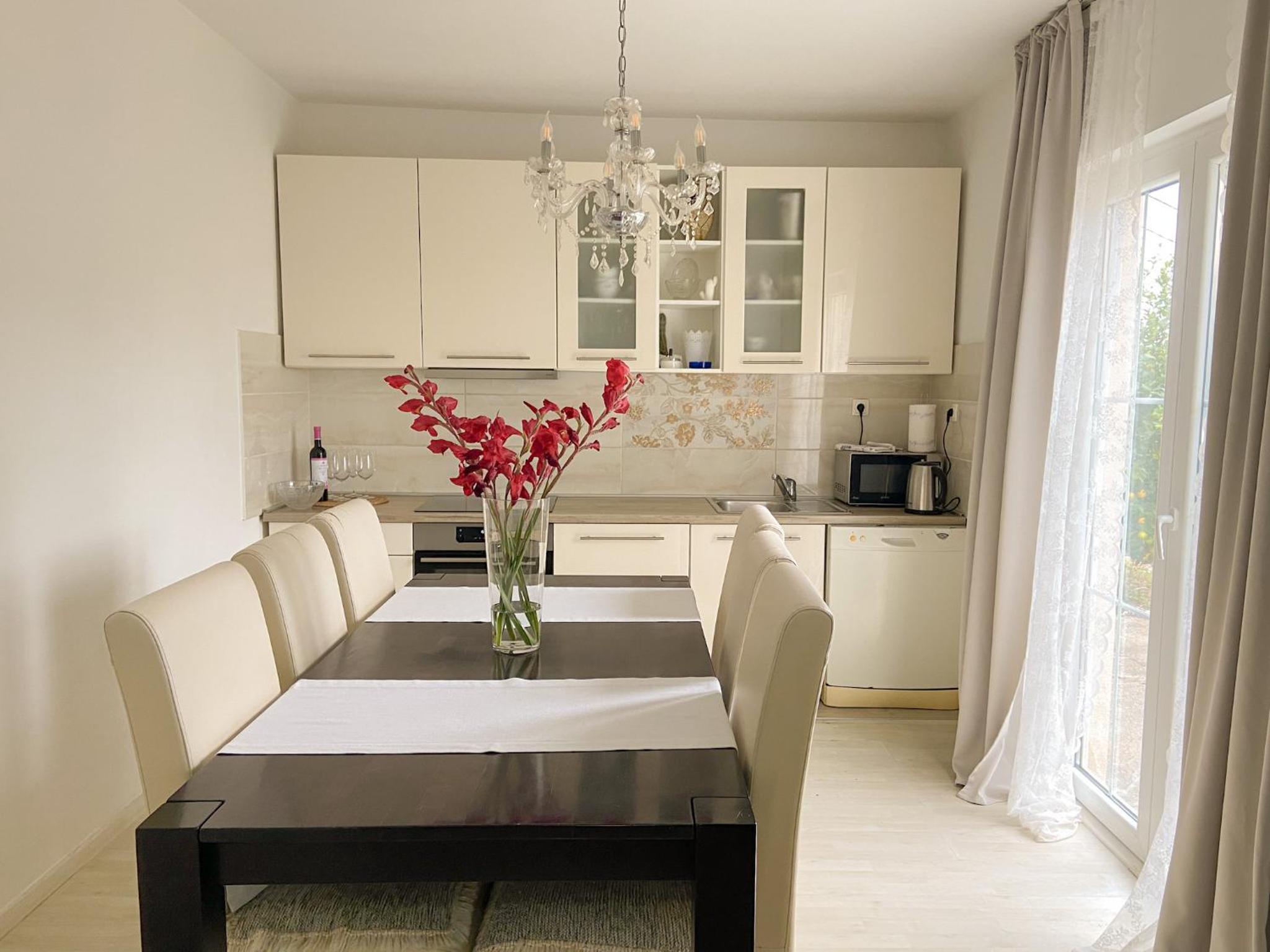 Apartment - Ground Floor photo 1