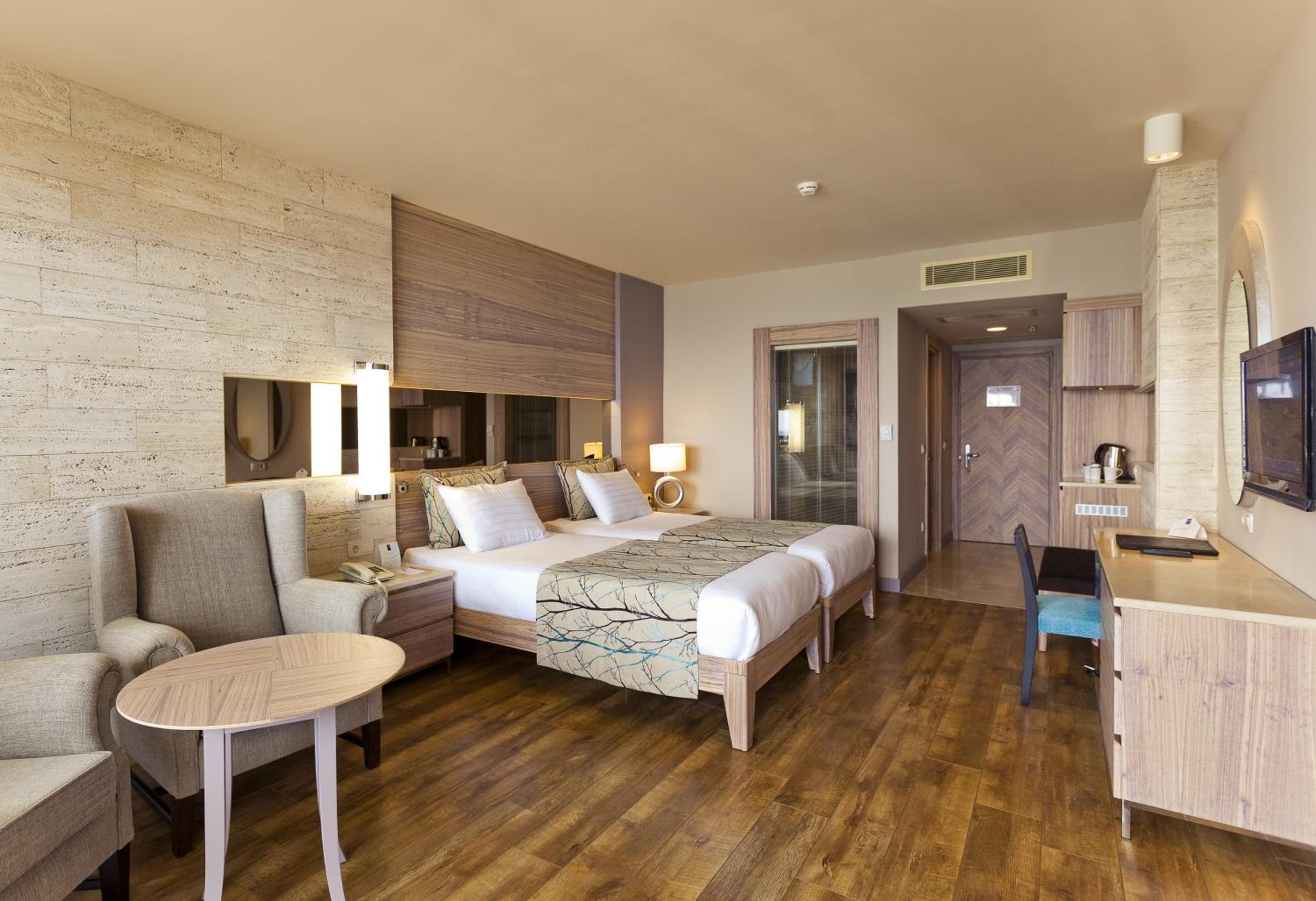 Double Room with Garden View photo 2