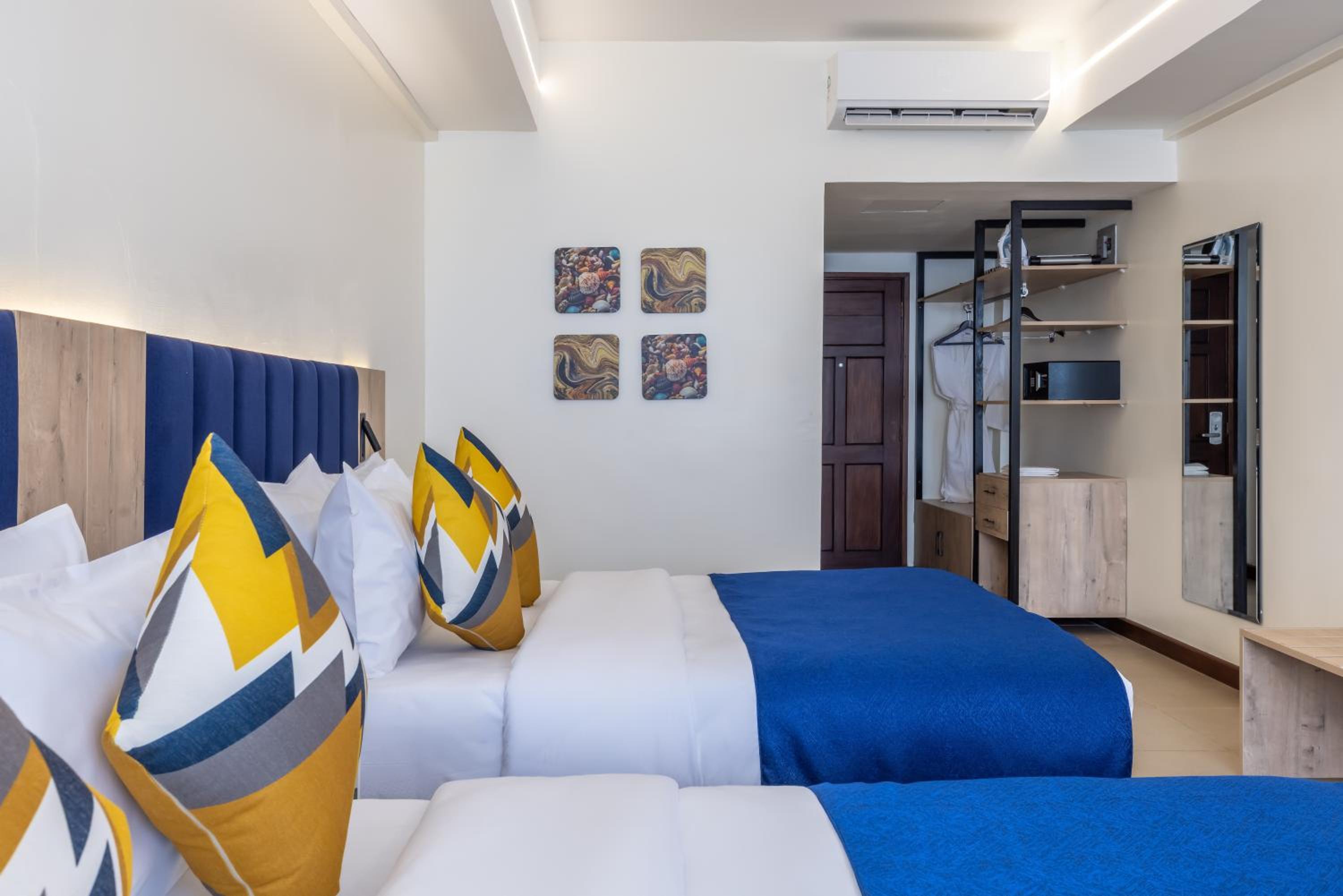 Deluxe Double Room - Photo 1