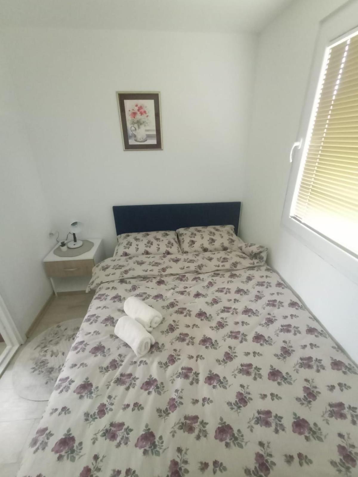 一卧室房屋