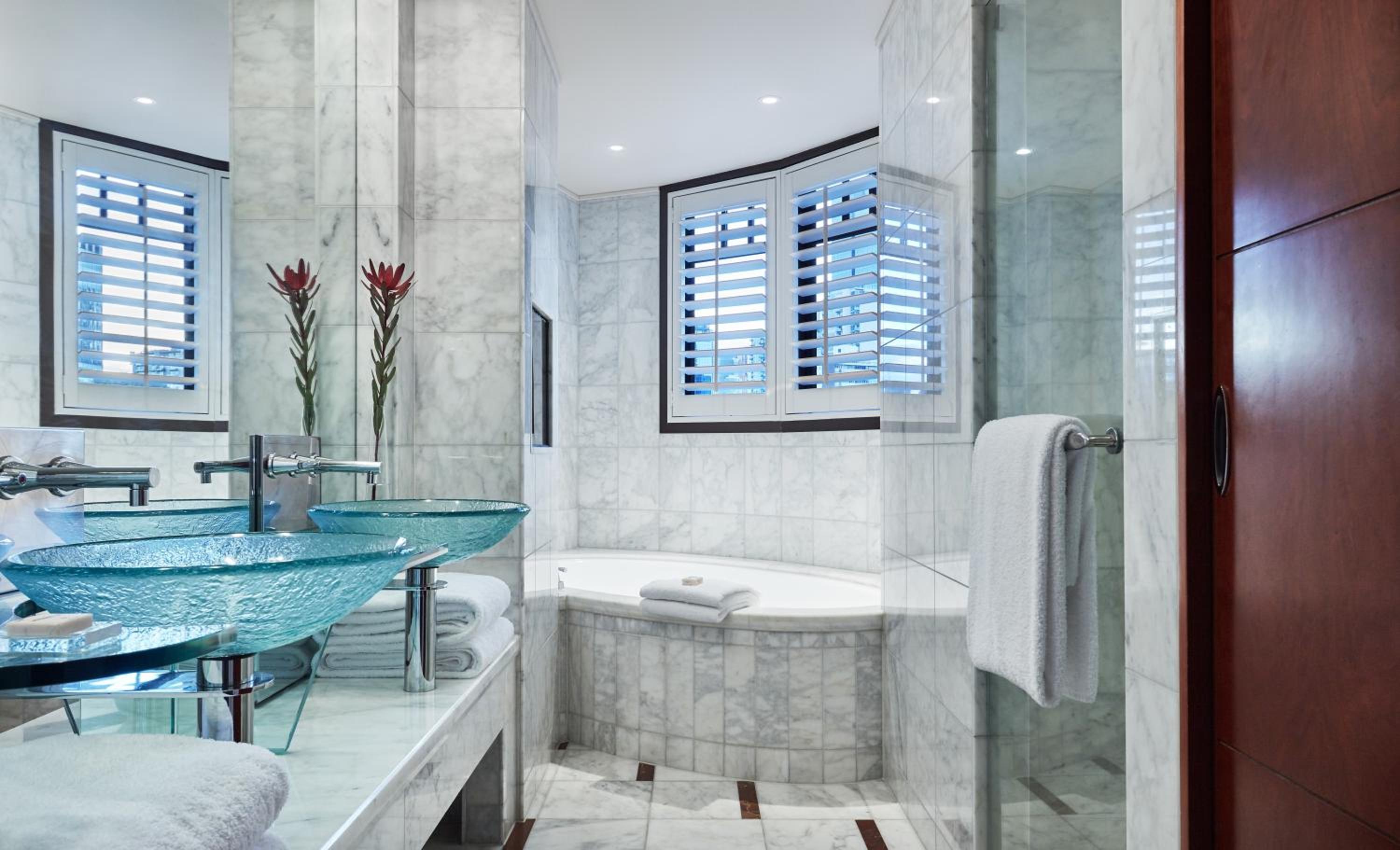 Park King Suite - Photo 2
