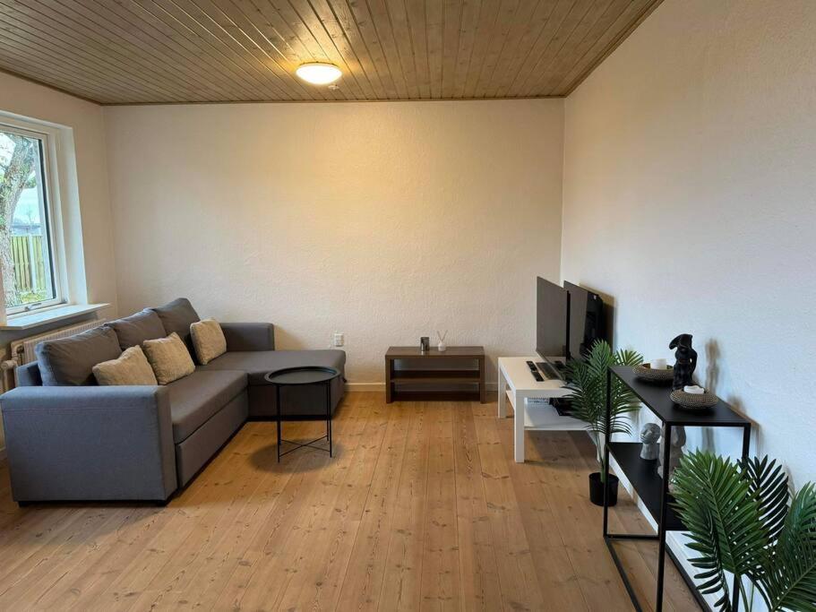 Three-Bedroom Apartment photo 1