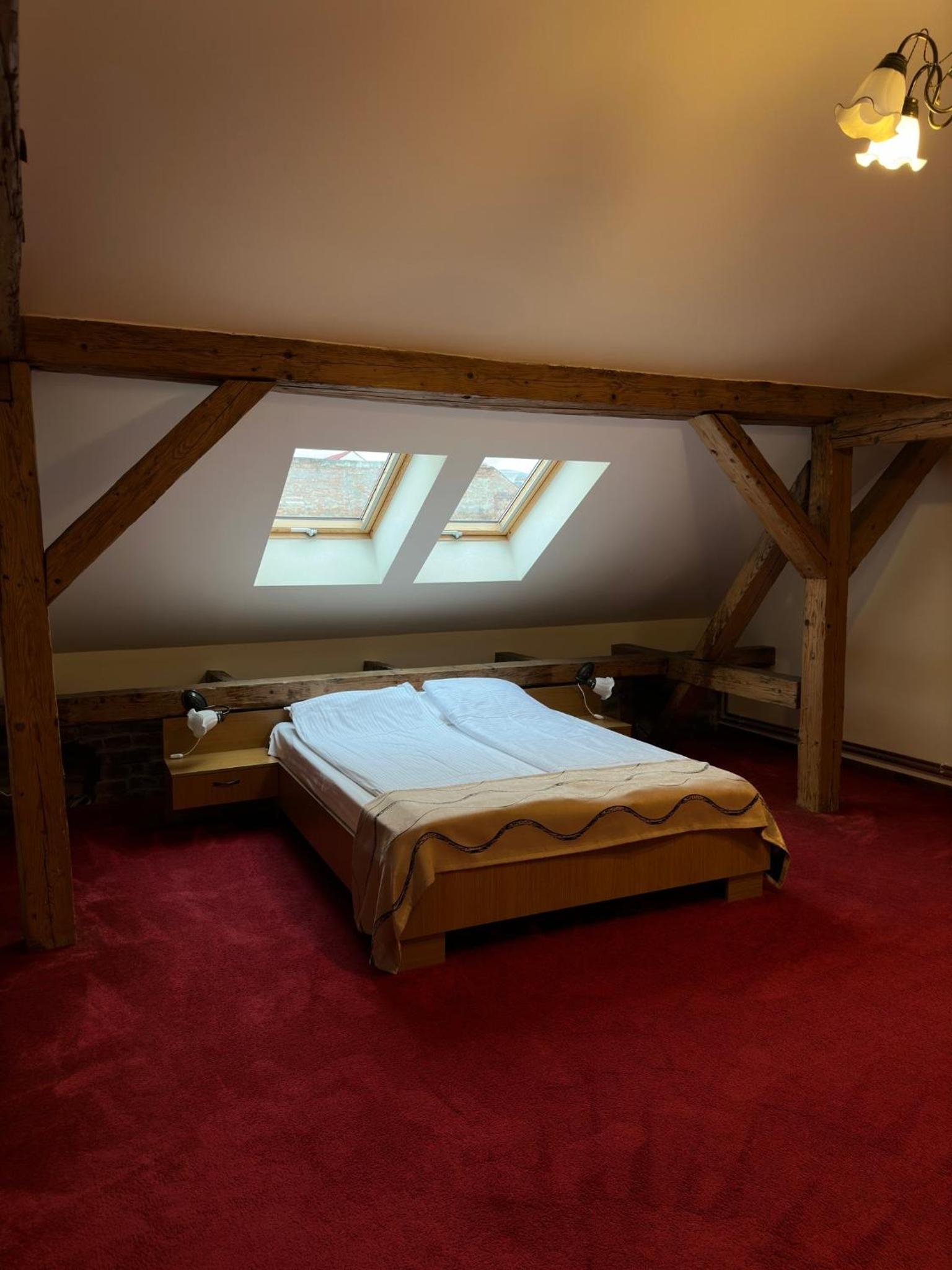 Family Room - Photo 17