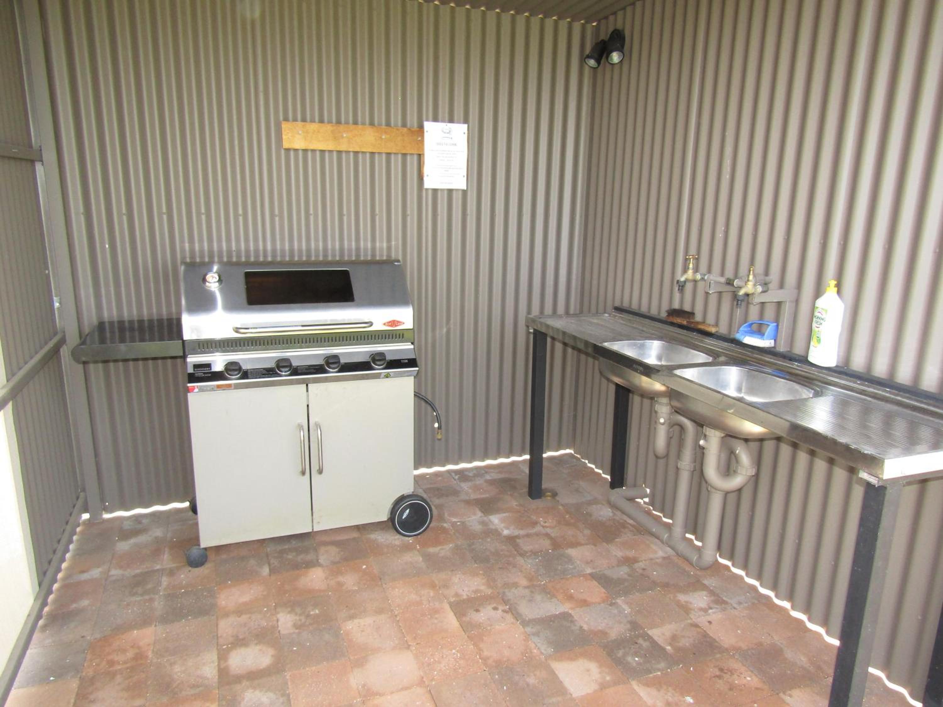 Three-Bedroom Holiday Home  photo 2