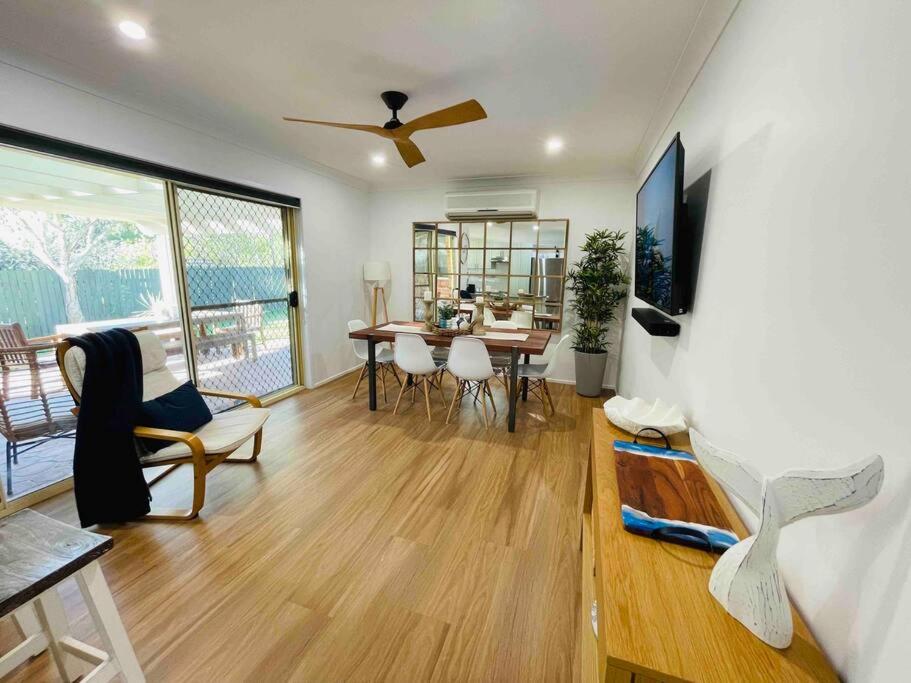 Three-Bedroom House photo 1
