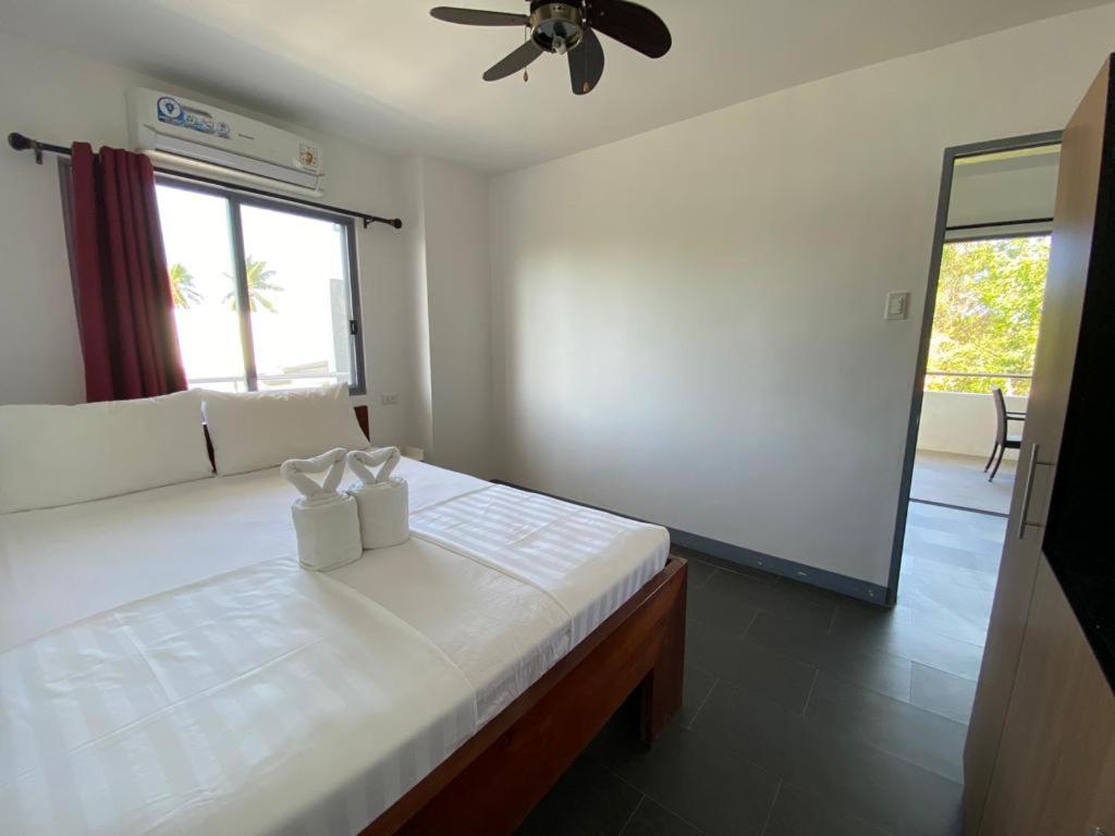 Two-Bedroom Apartment - Photo 12