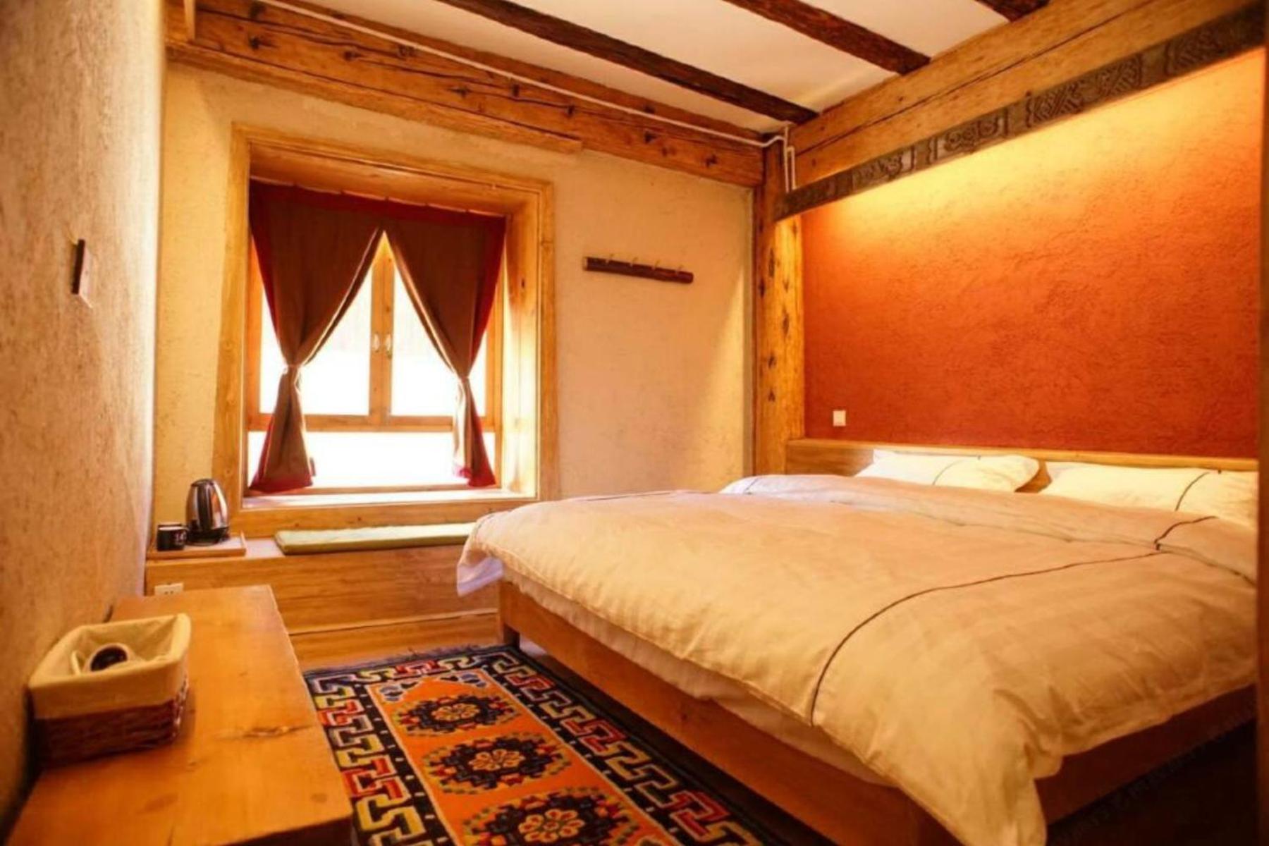 Tibetan Standard Queen Room photo 1