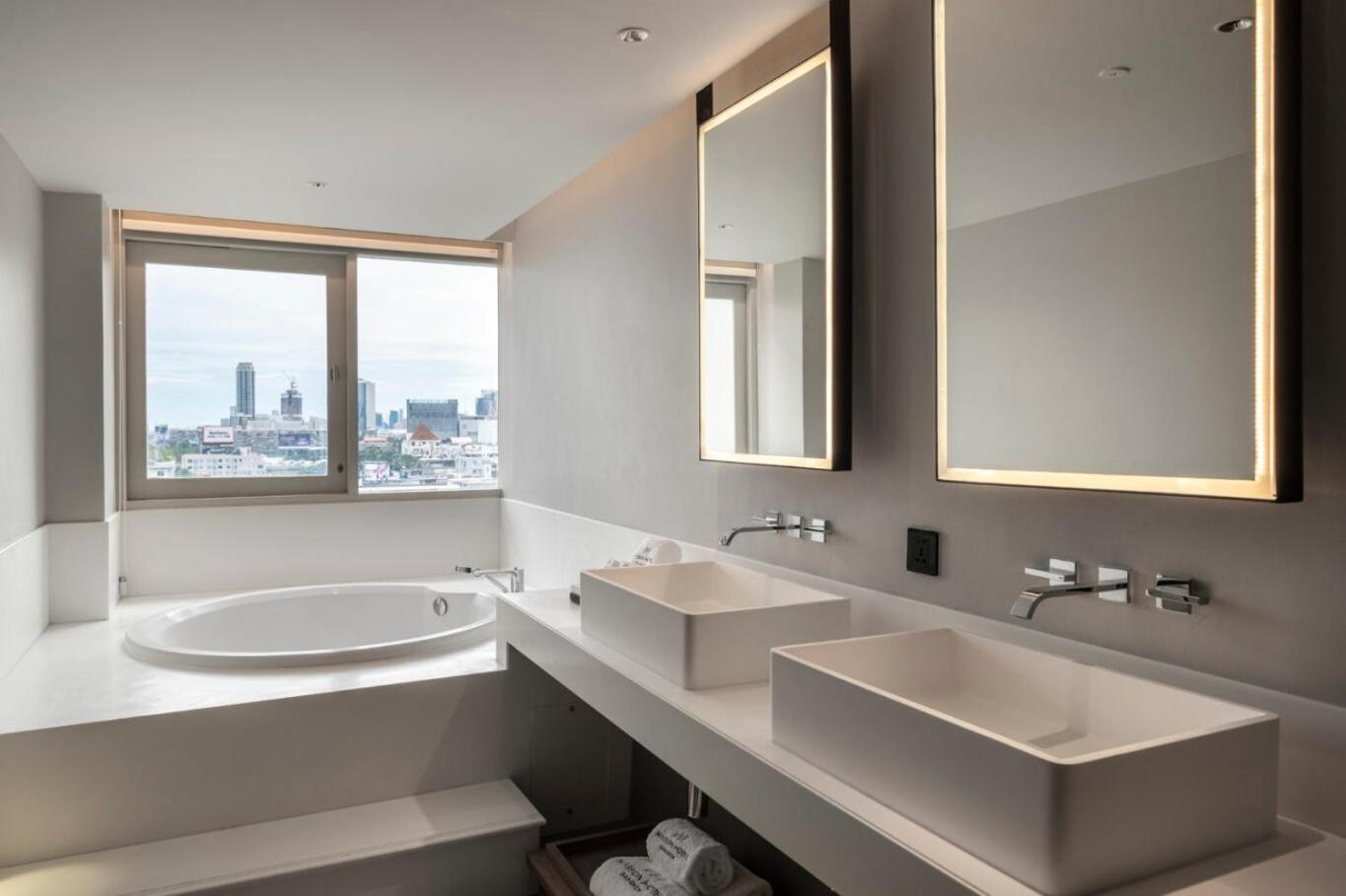 Junior Suite King photo 3