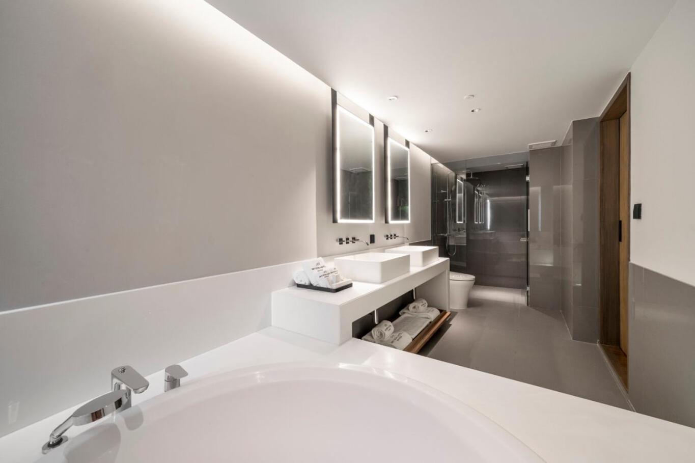 Junior Suite Twin photo 2