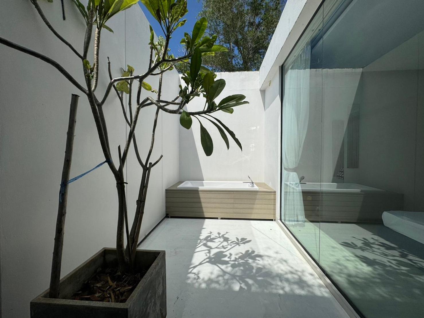 Standard Double Room - Photo 5