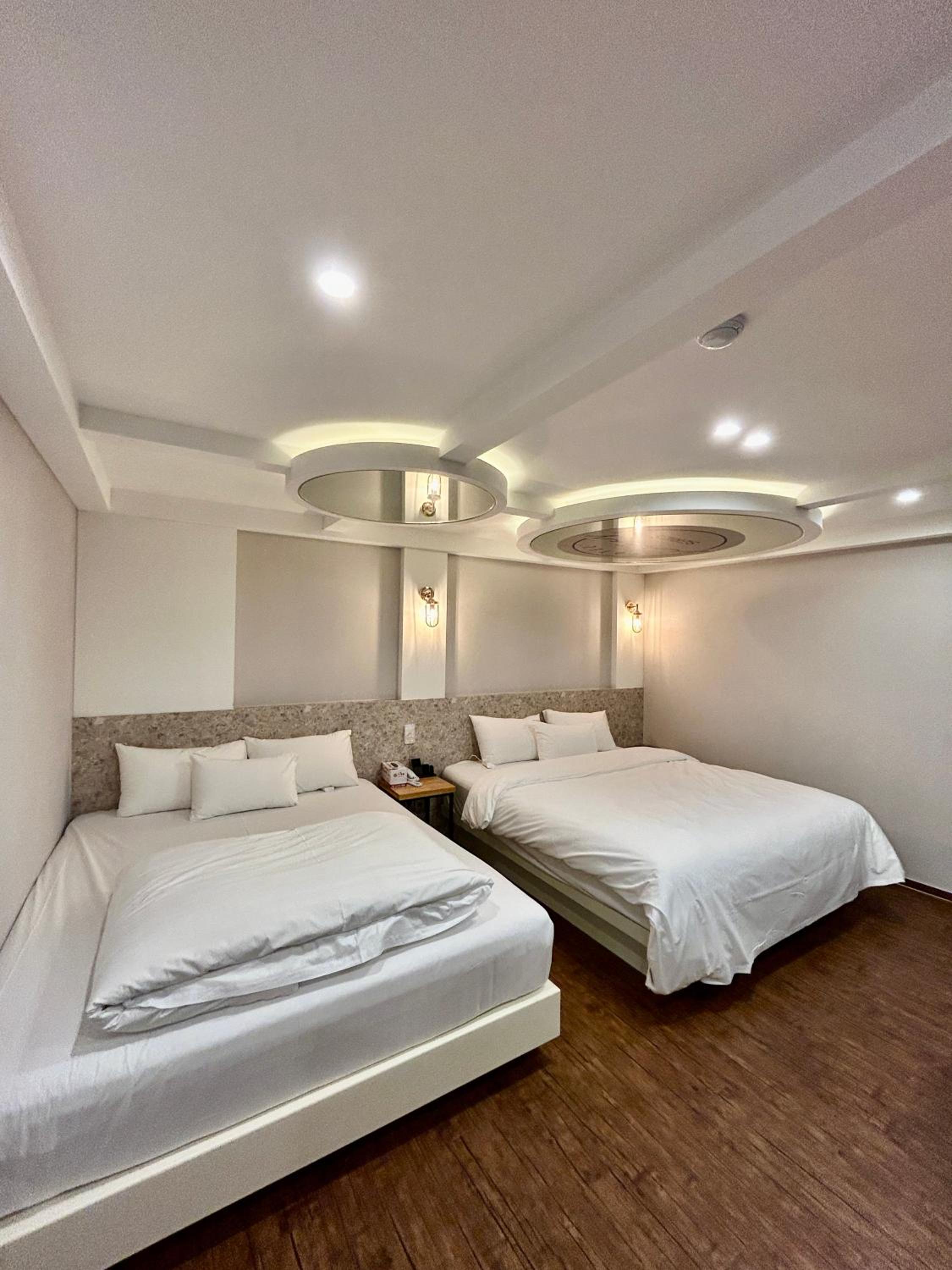 Suite A - Photo 10