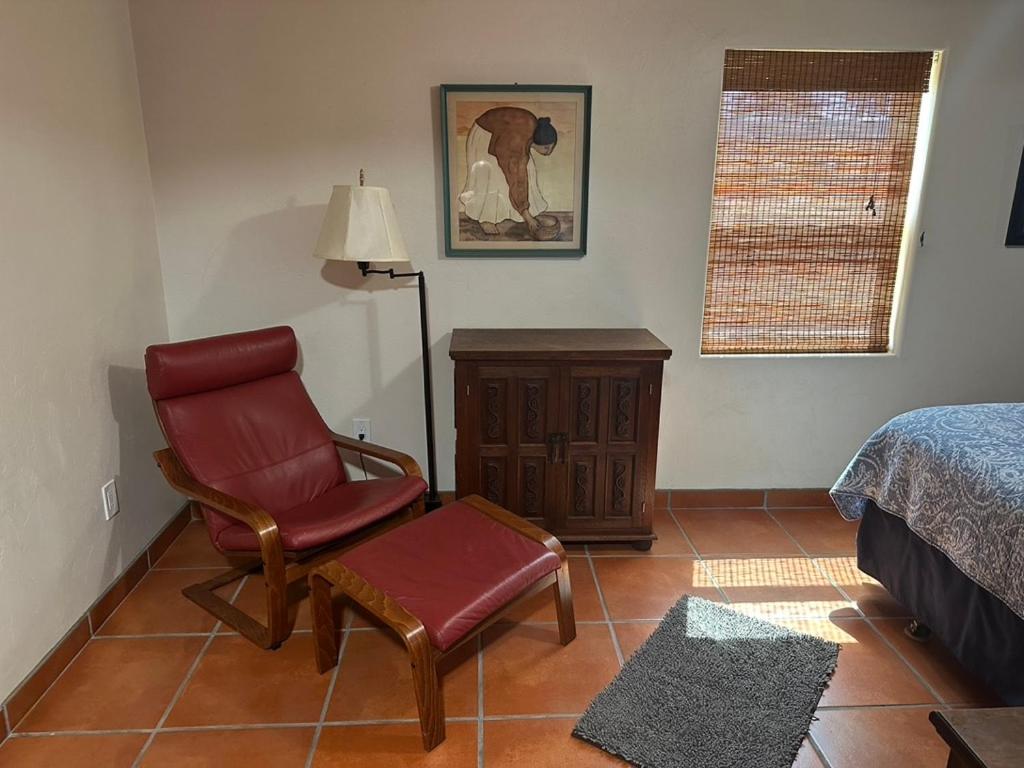 One-Bedroom House photo 1