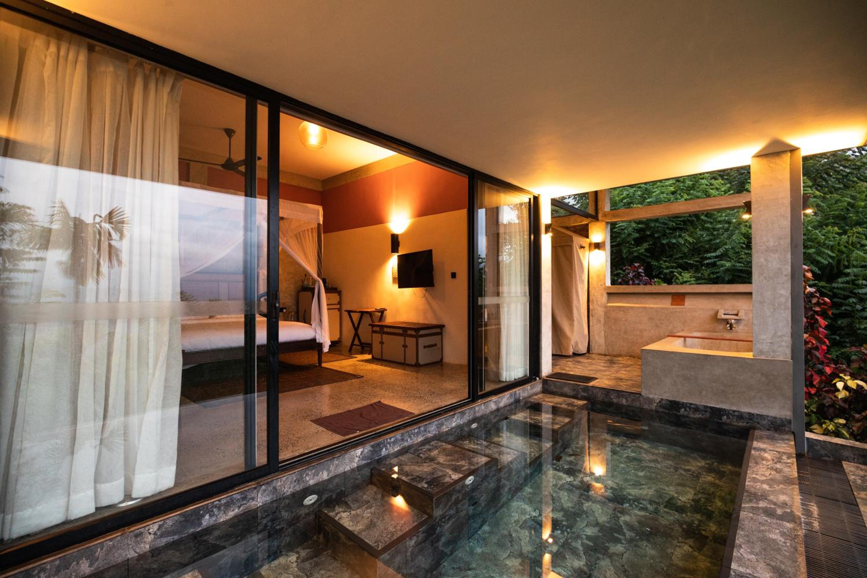 Sky Habitat Villa photo 2