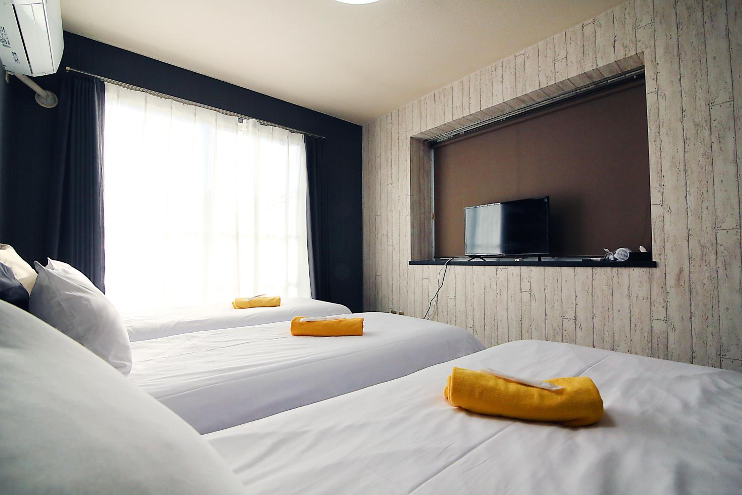 Deluxe Triple Room photo 3