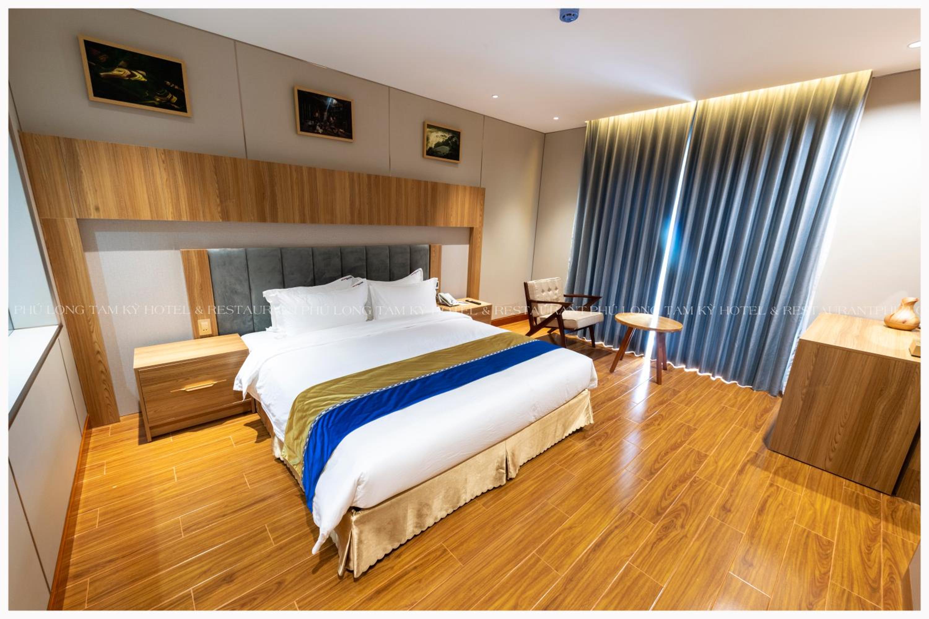 King Suite - Photo 1