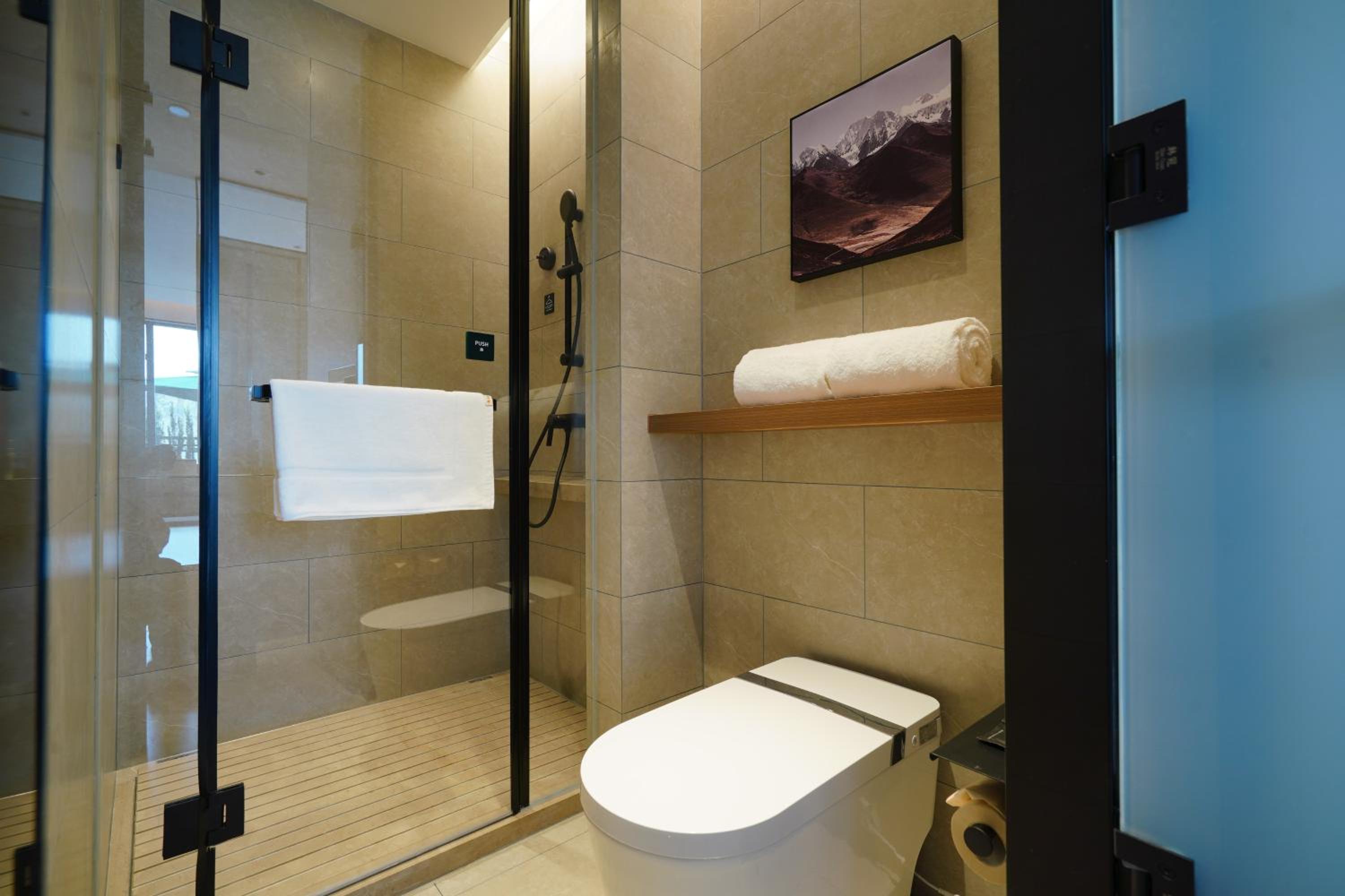 Jimu Twin Room with Courtyard photo 3
