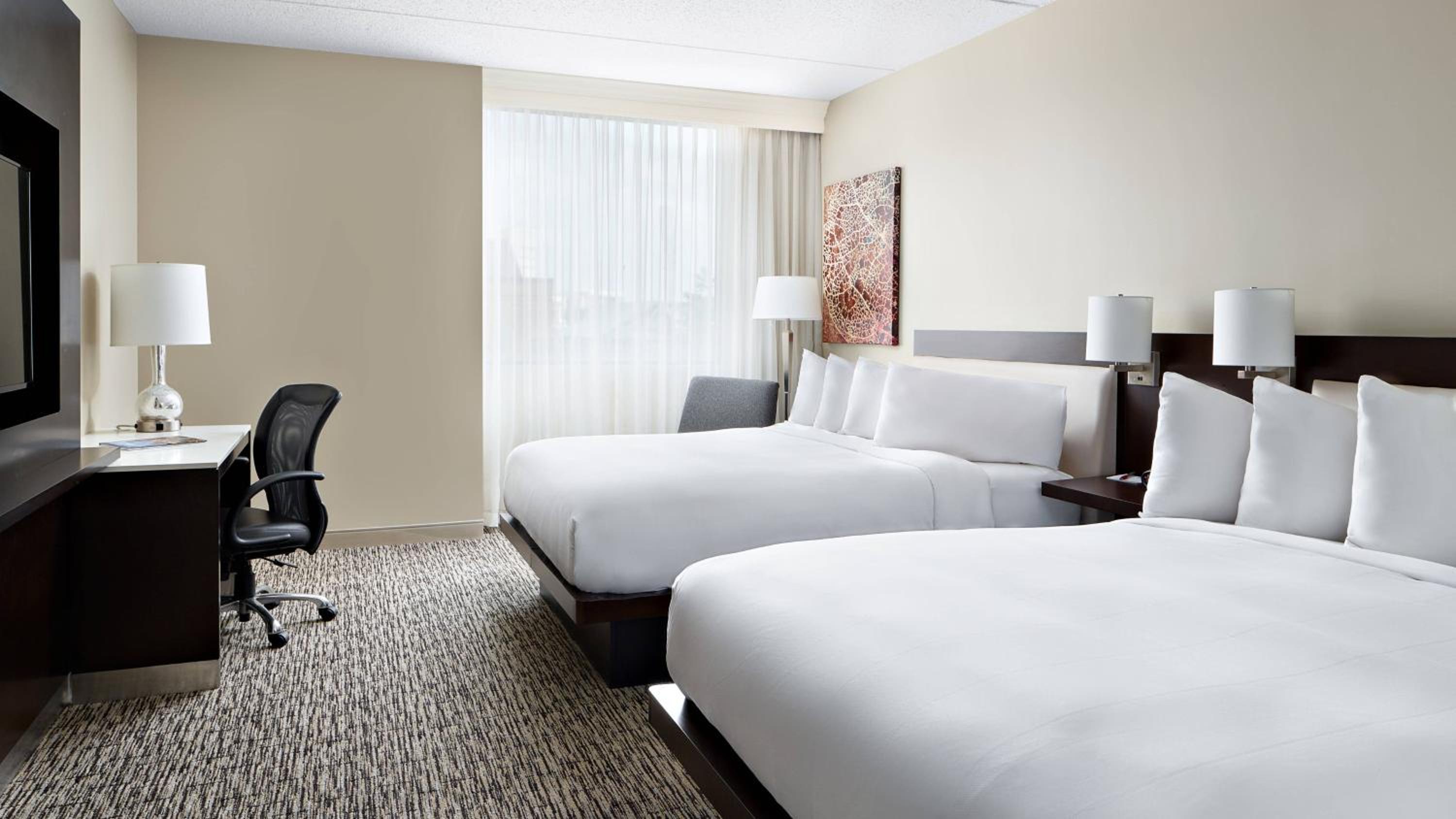Double Room with 2 Double Beds - Photo 1