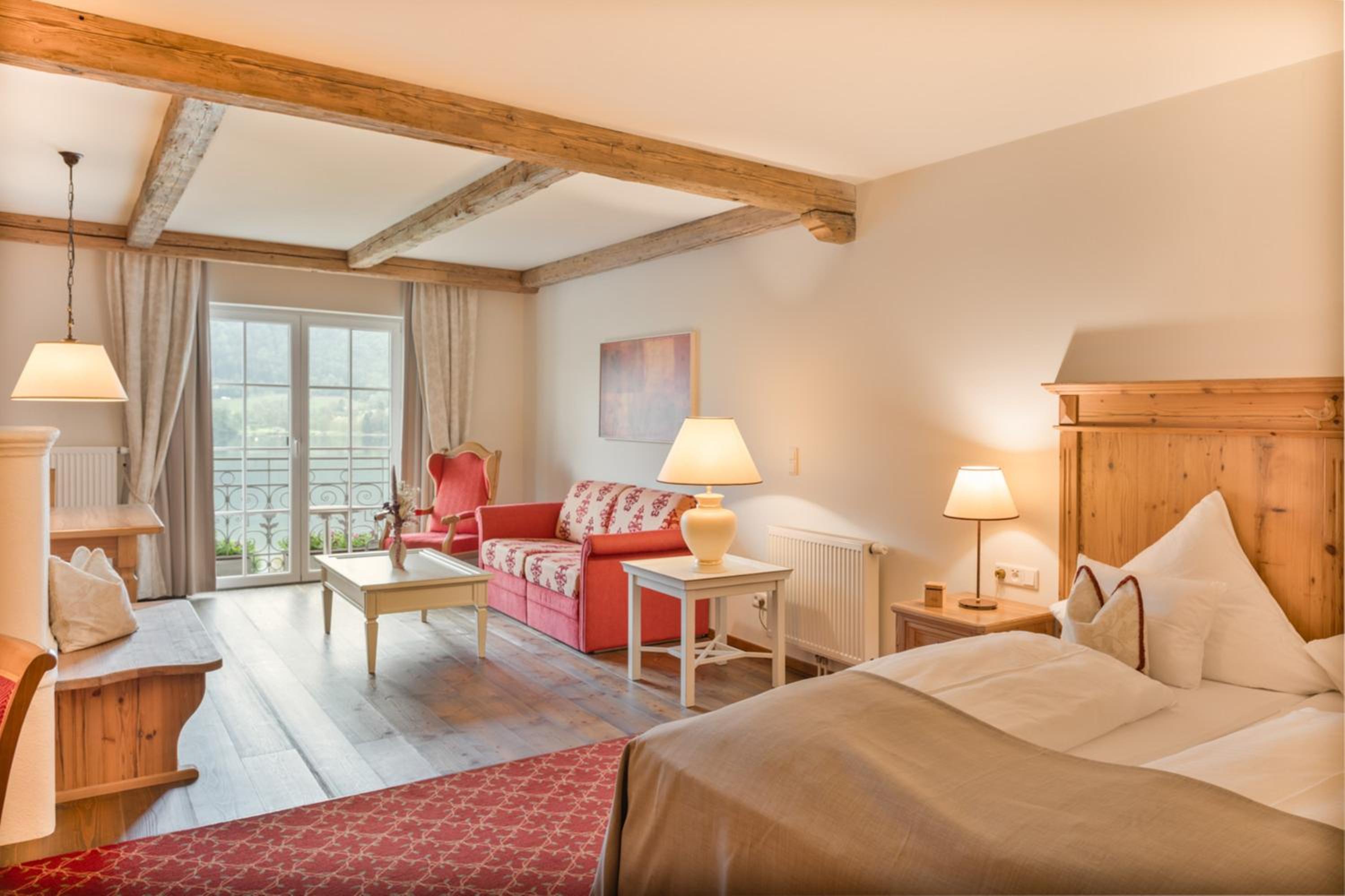 Deluxe Junior Suite - Photo 1