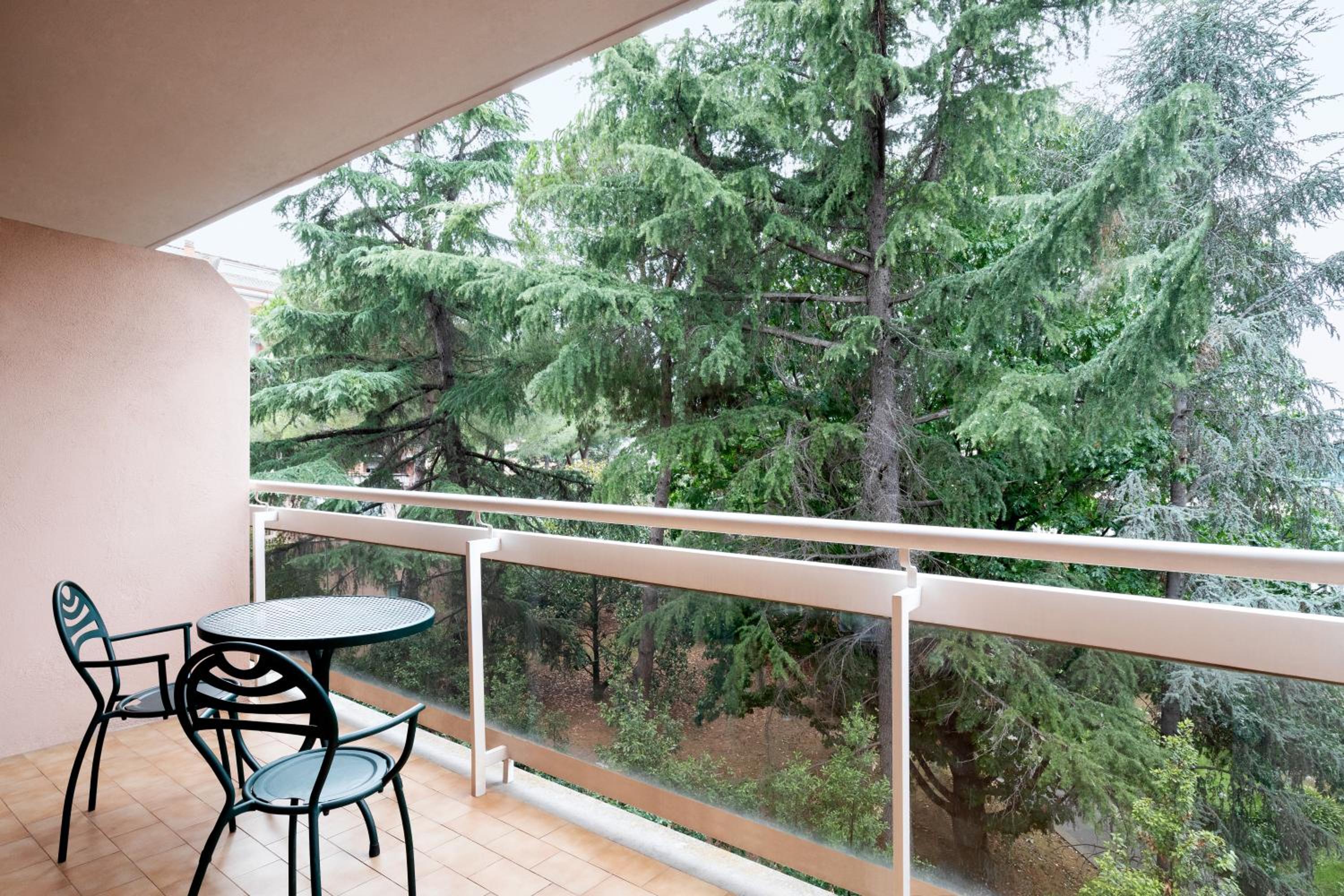 Guest room, 2 Twin/Single Bed(s), Sofa bed, Balcony