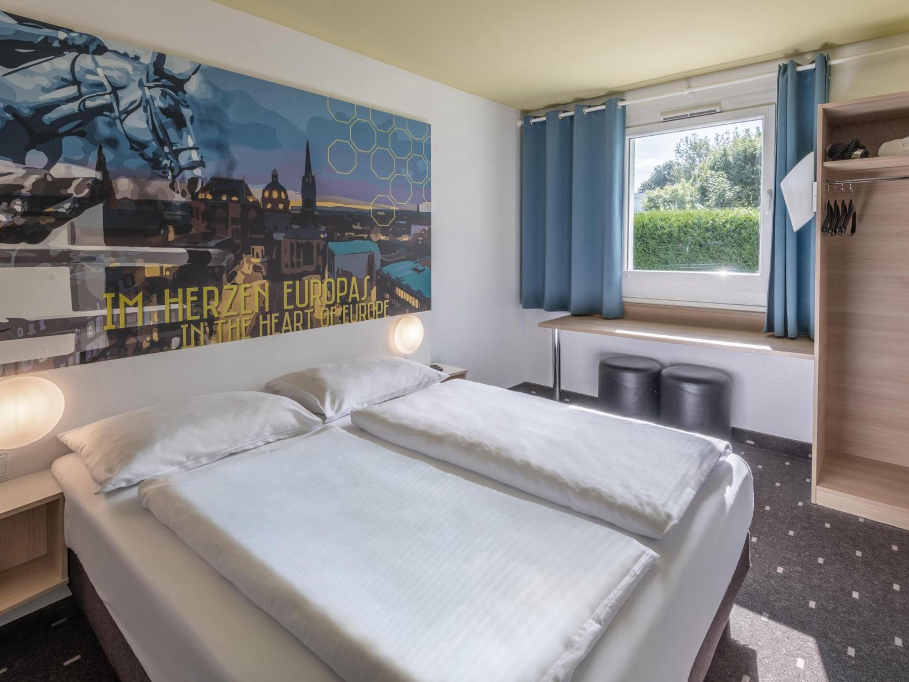 Double Room - Photo 2