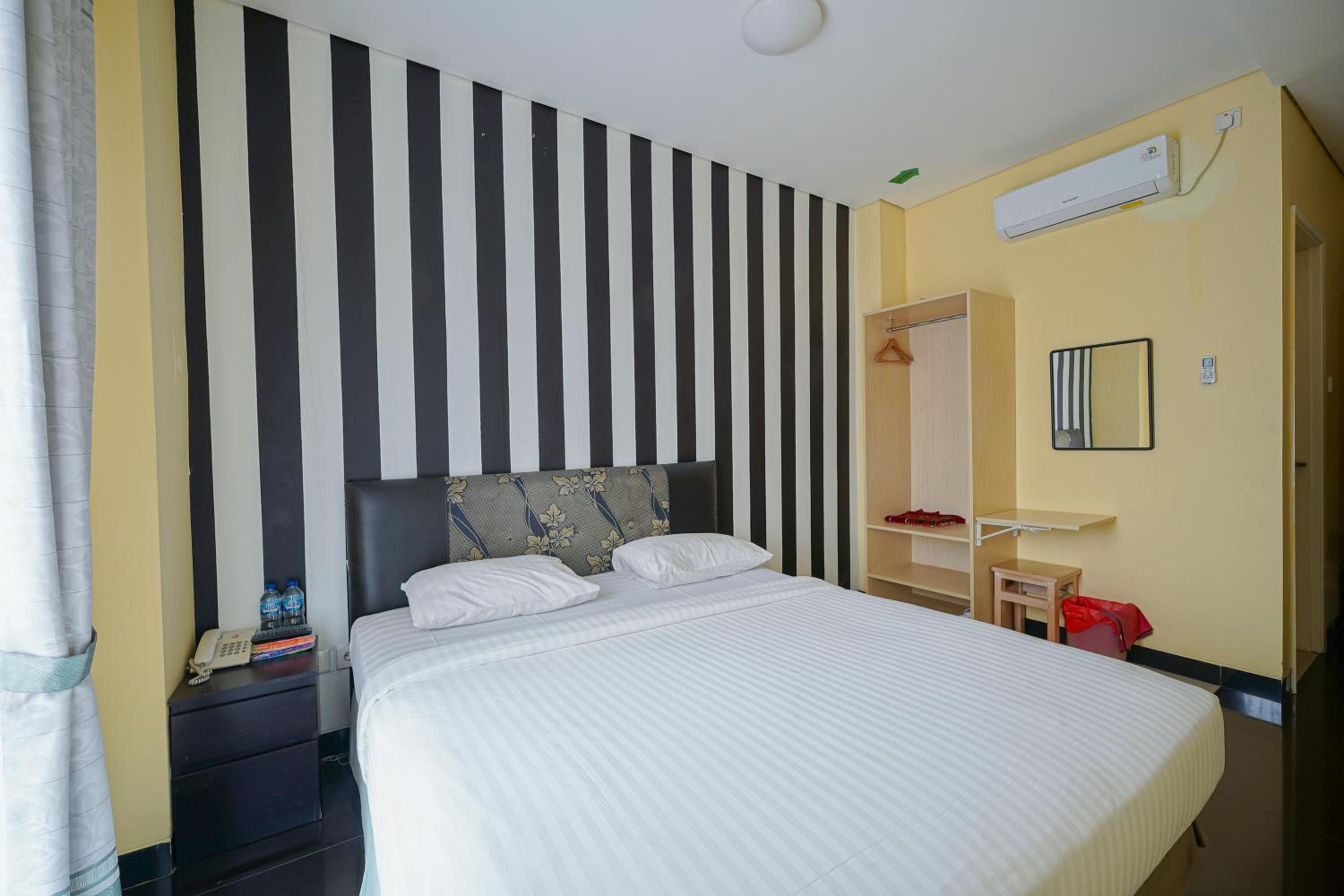 Deluxe Room - Photo 1