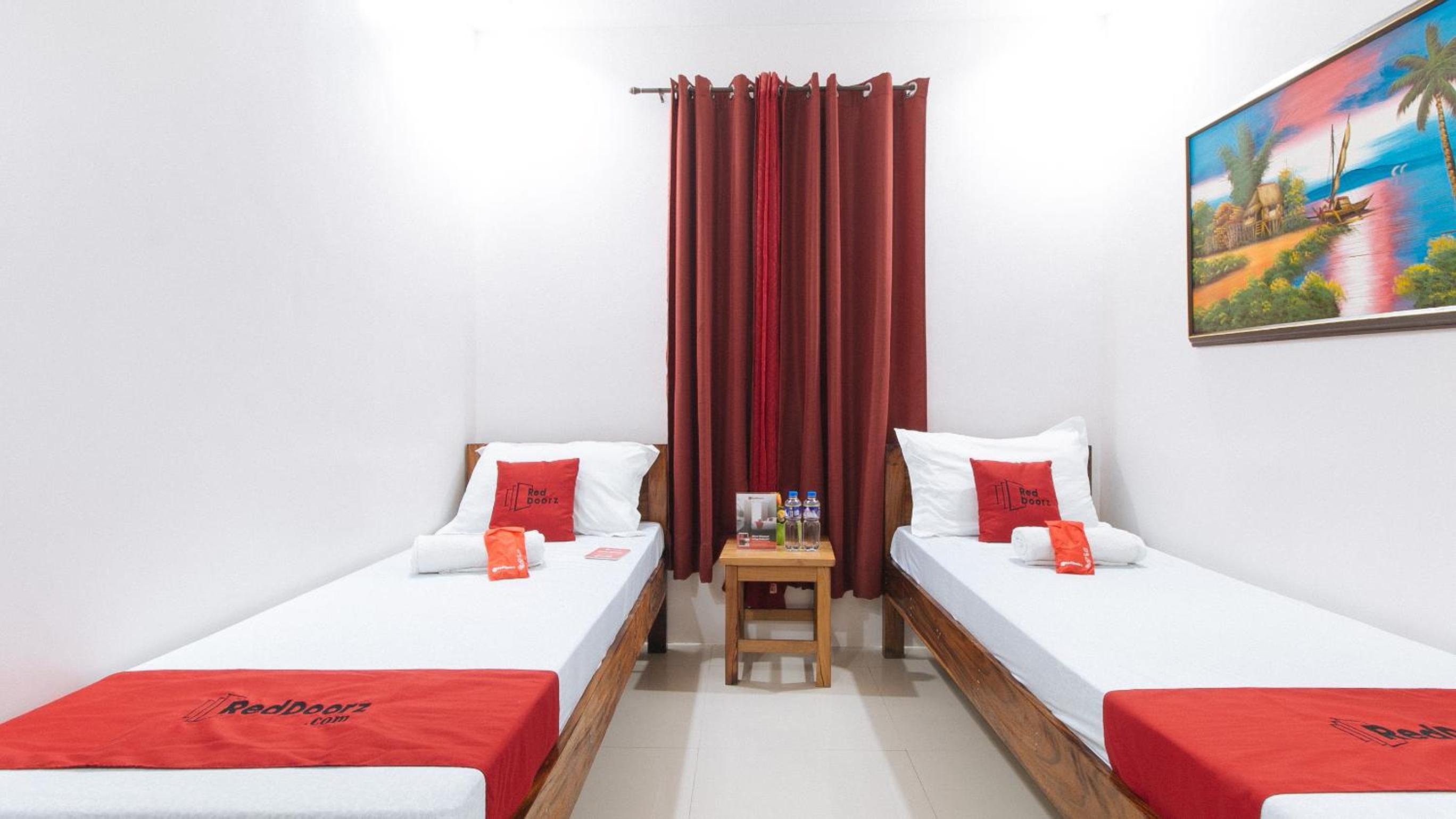 Standard Double Room - Photo 3