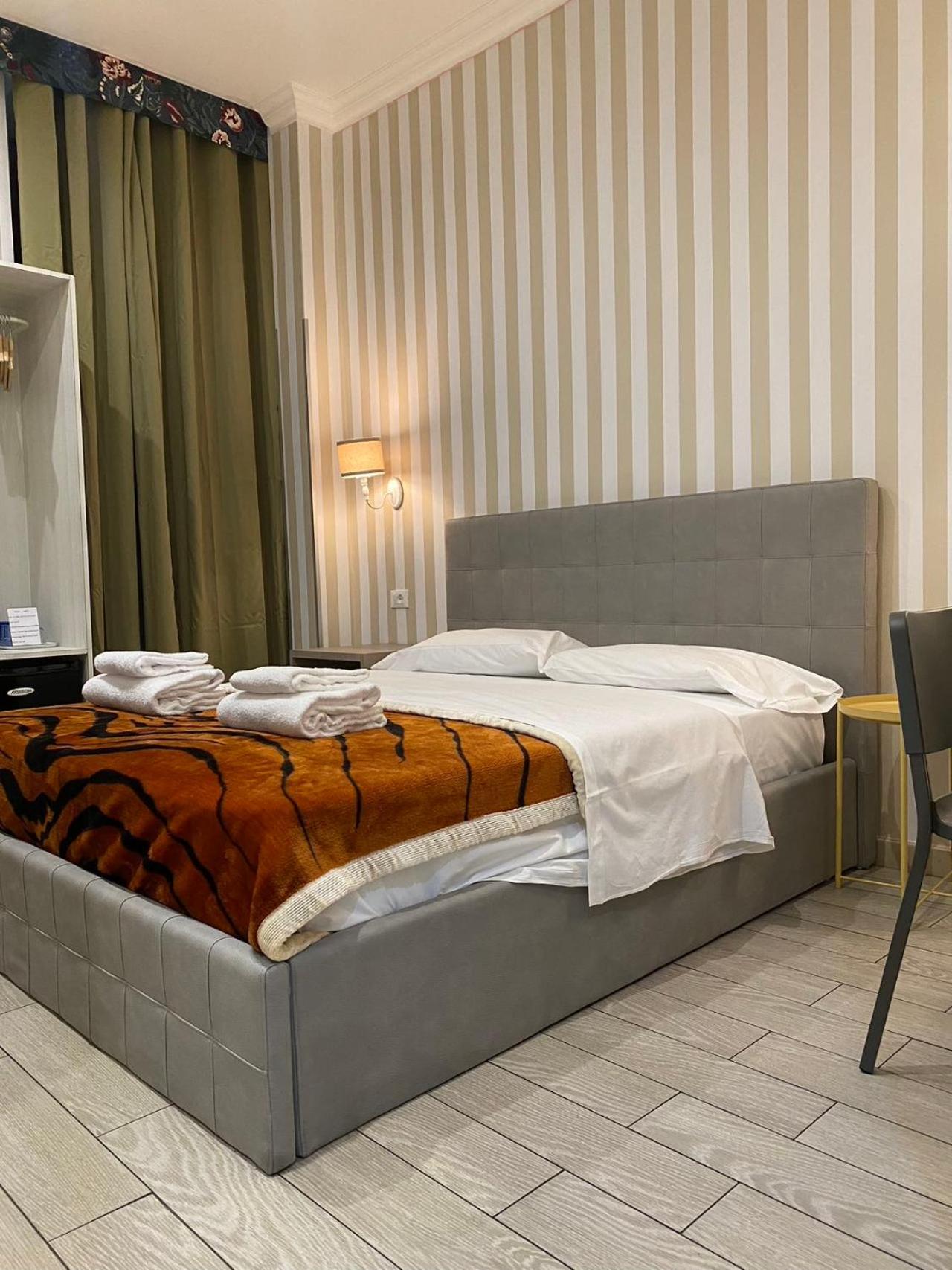 Double Room with Private Bathroom photo 1