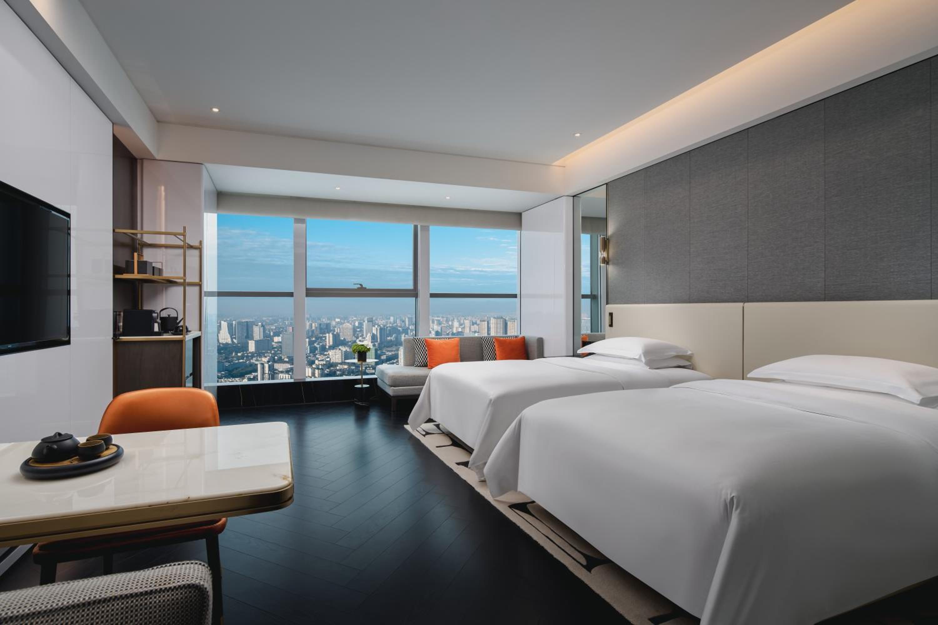 Twin Room - Club Access