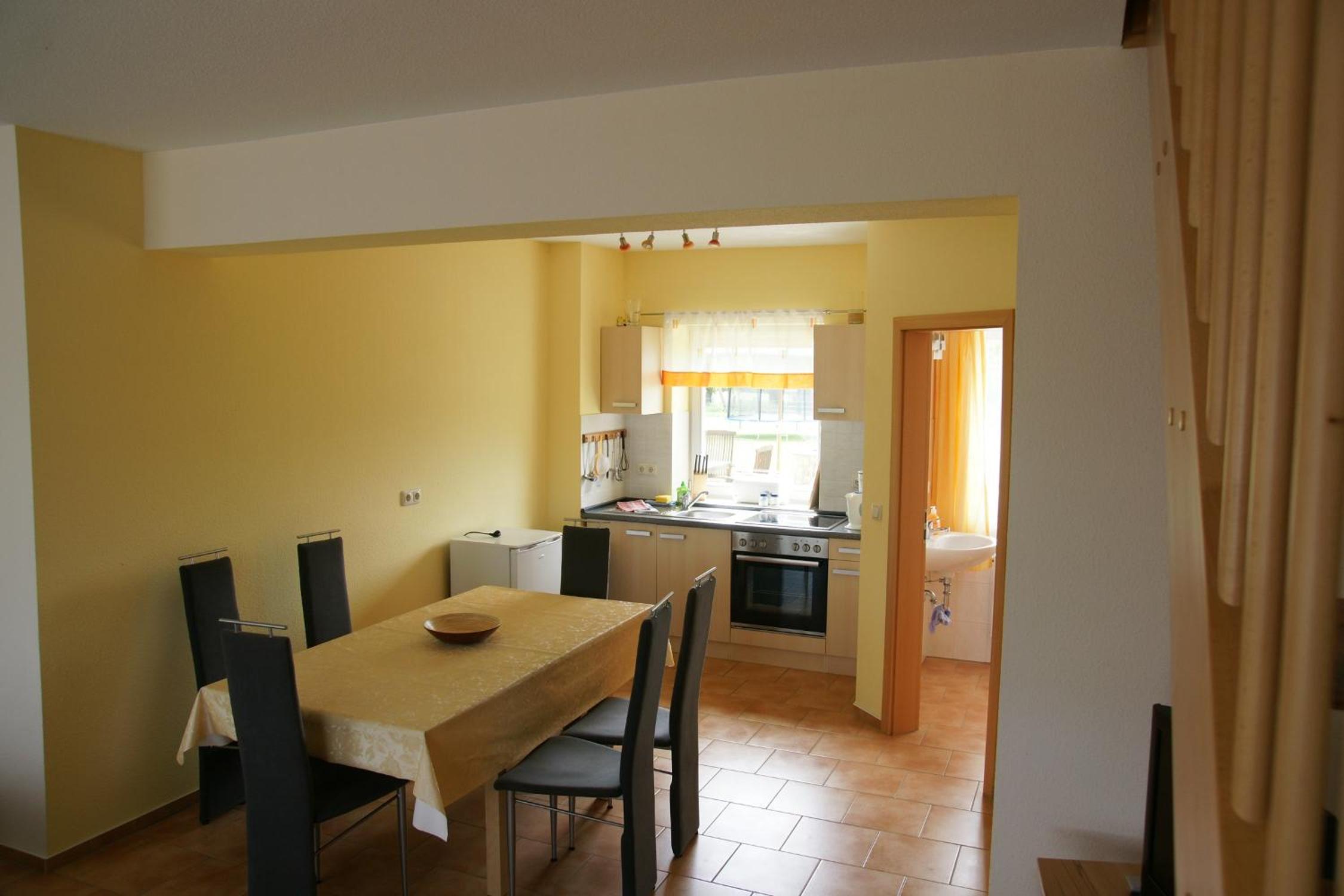 Apartment - Split Level photo 3