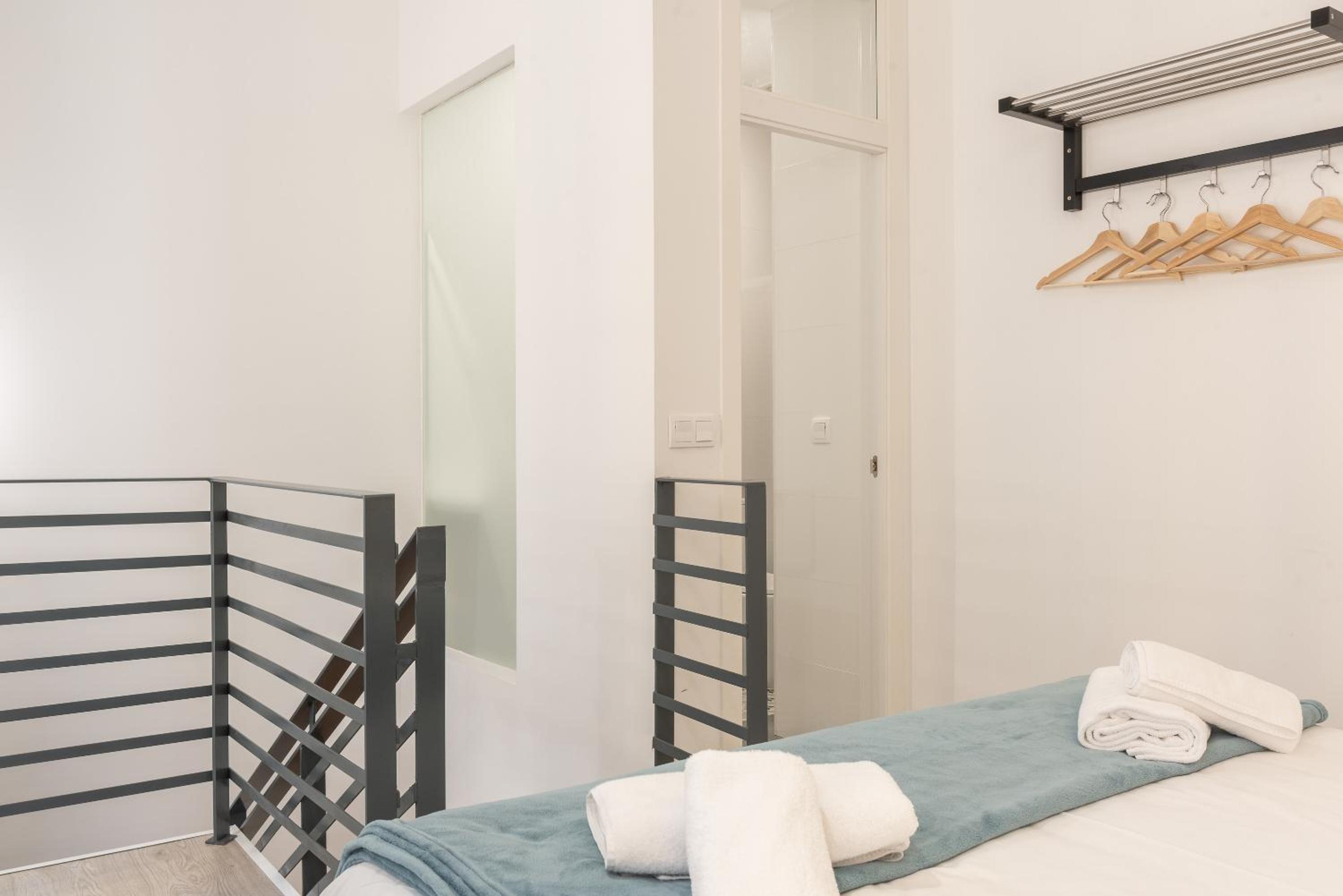 Duplex Apartment - Photo 9