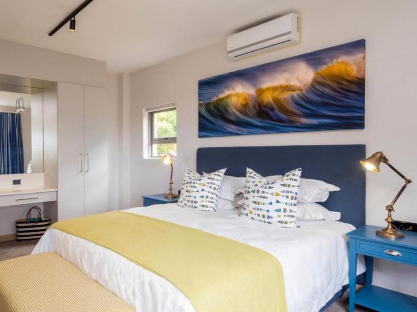 Deluxe Suite with Sea View - Photo 1
