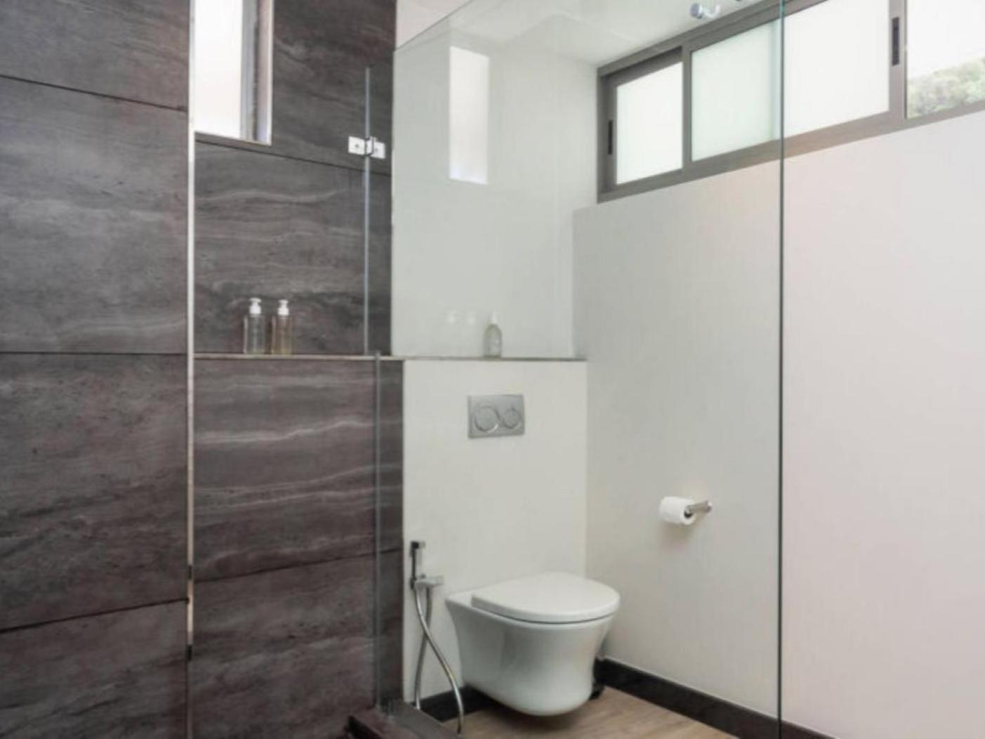 King Suite with Sea View - Photo 4