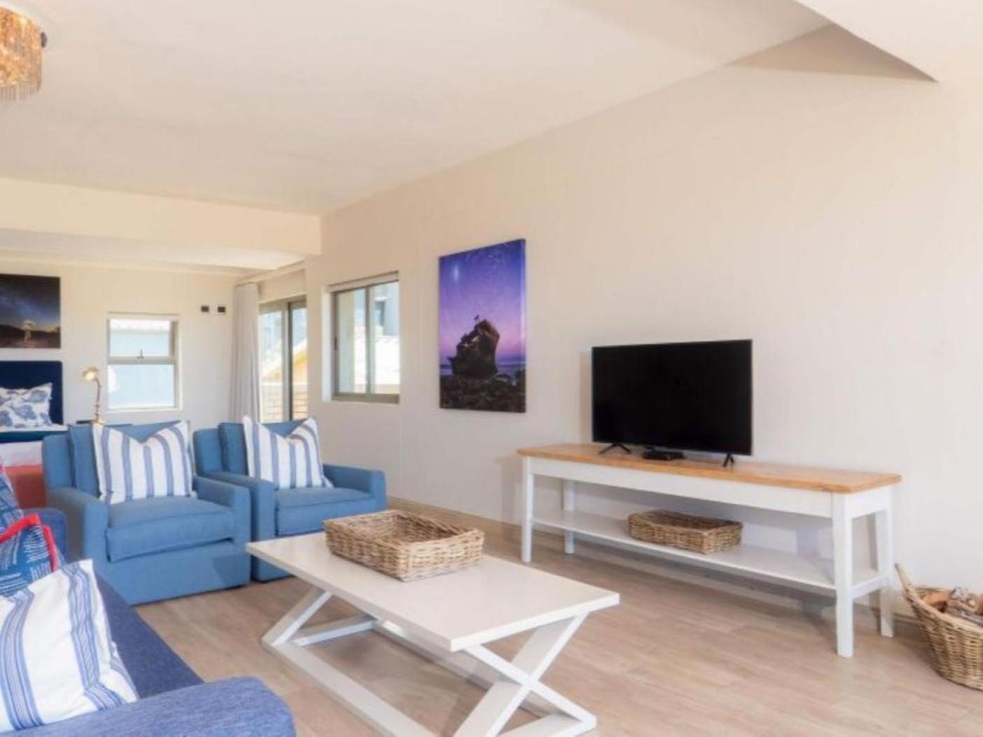 King Suite with Sea View - Photo 6