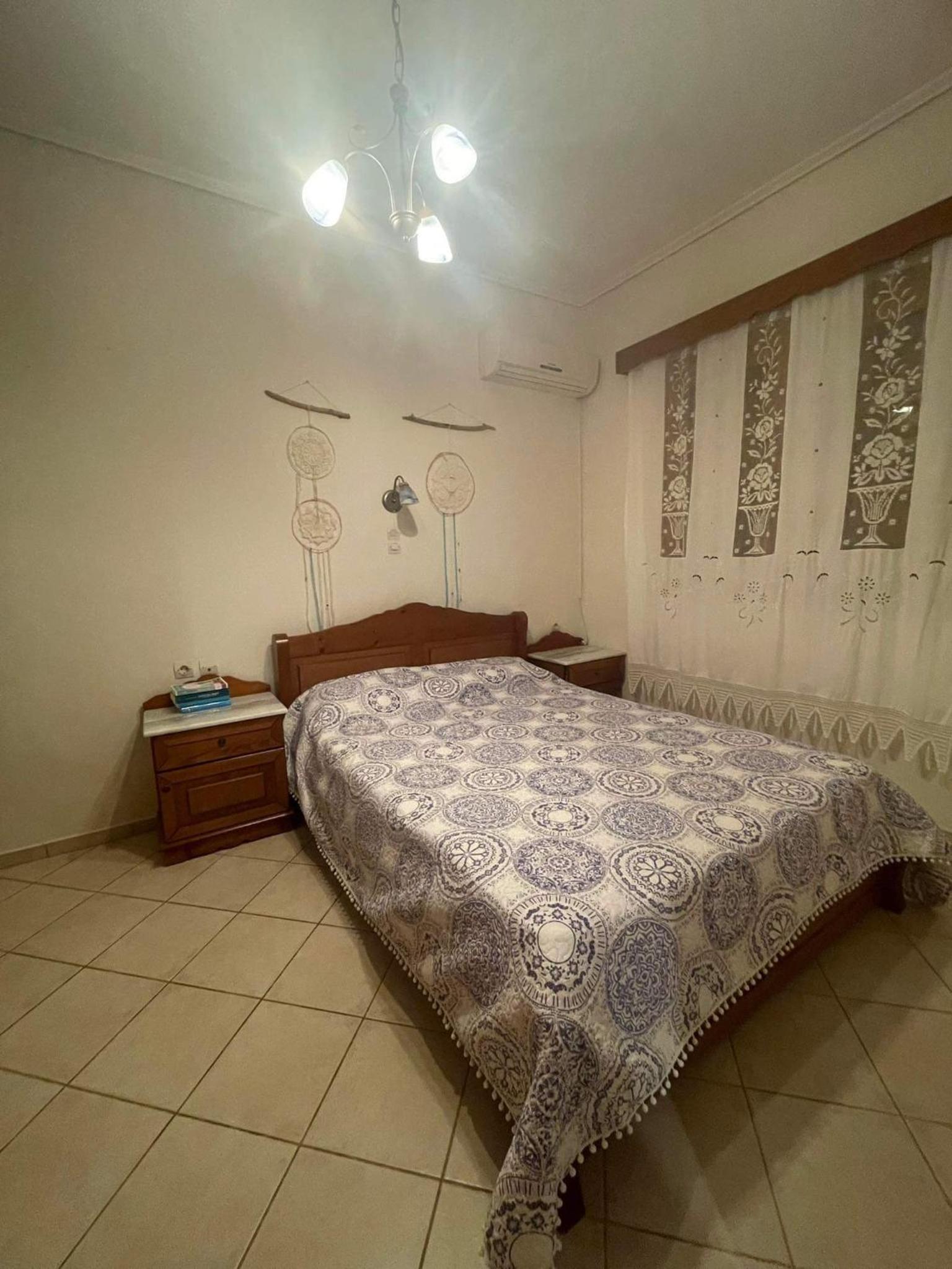 One-Bedroom Apartment with Sea View photo 3
