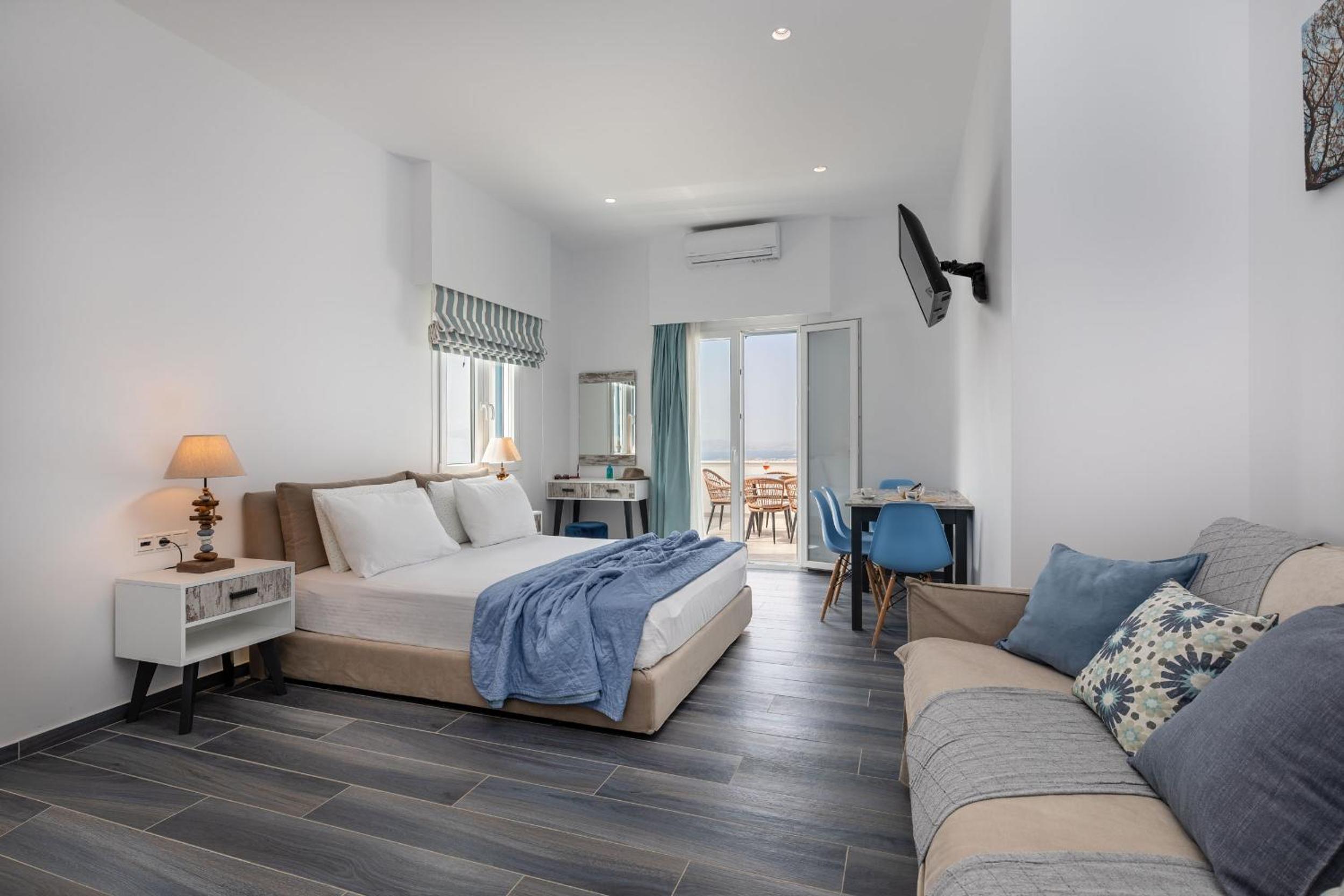 Superior Studio with Panoramic Sea View