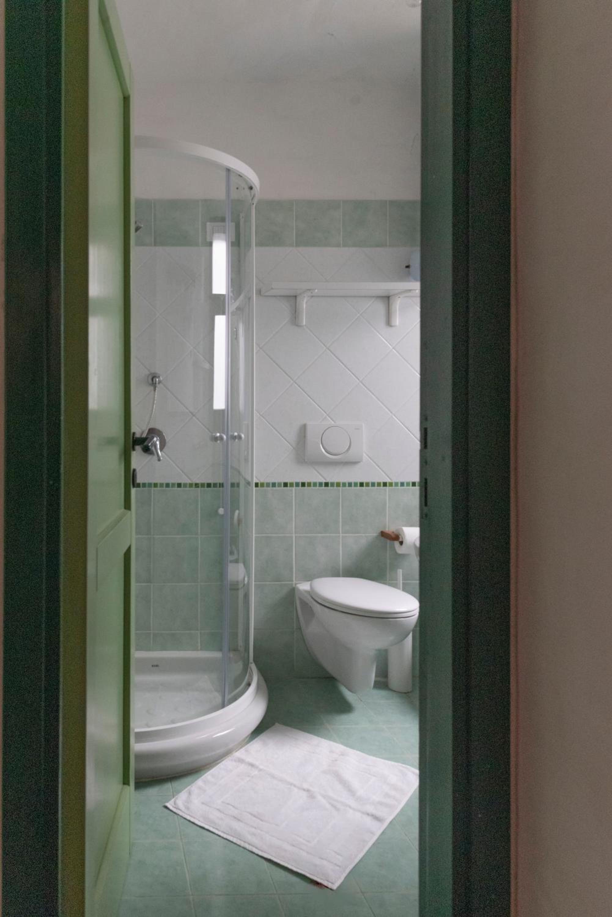 Two-Bedroom Apartment - Photo 4