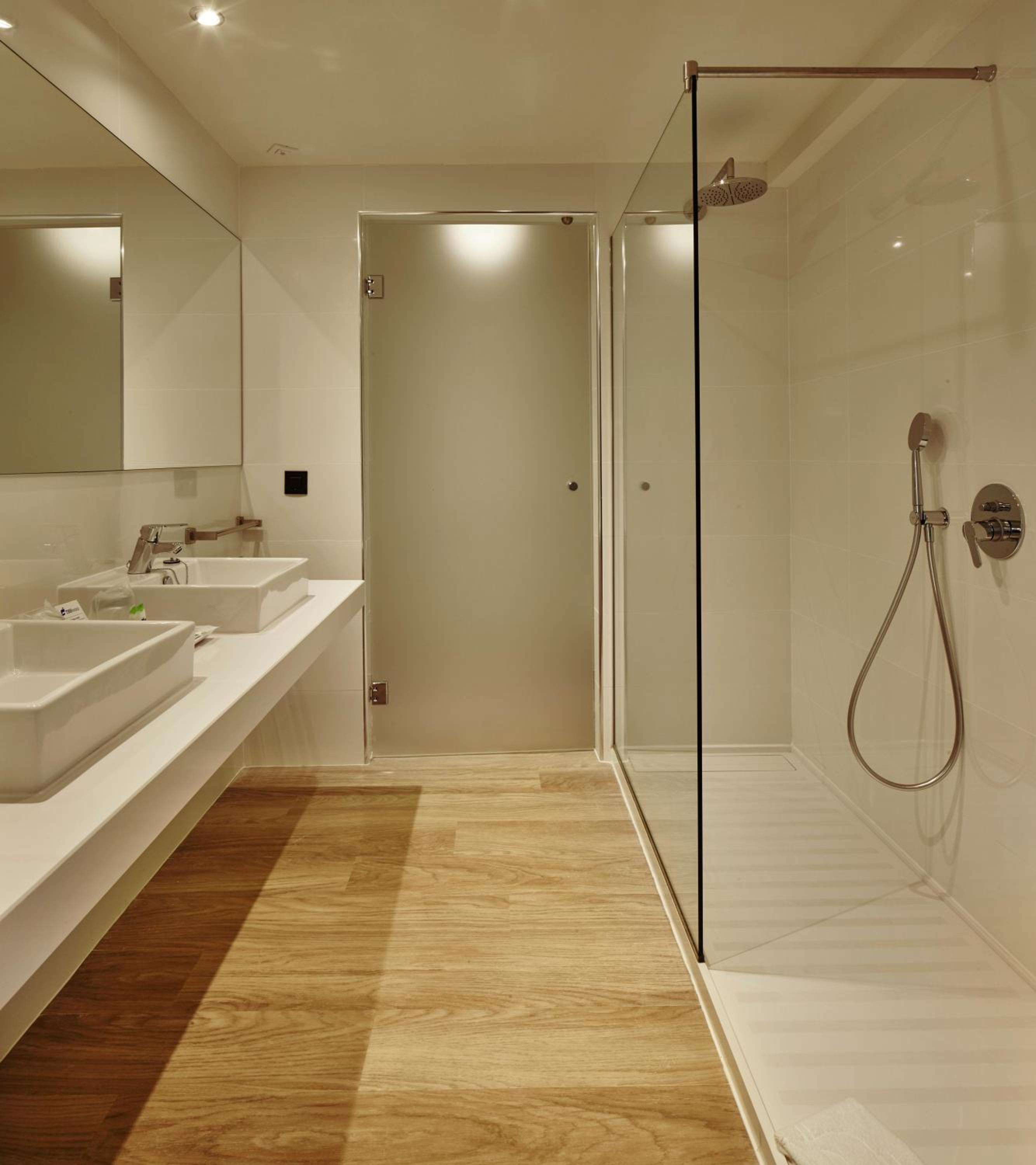 Executive Double Room - Photo 2