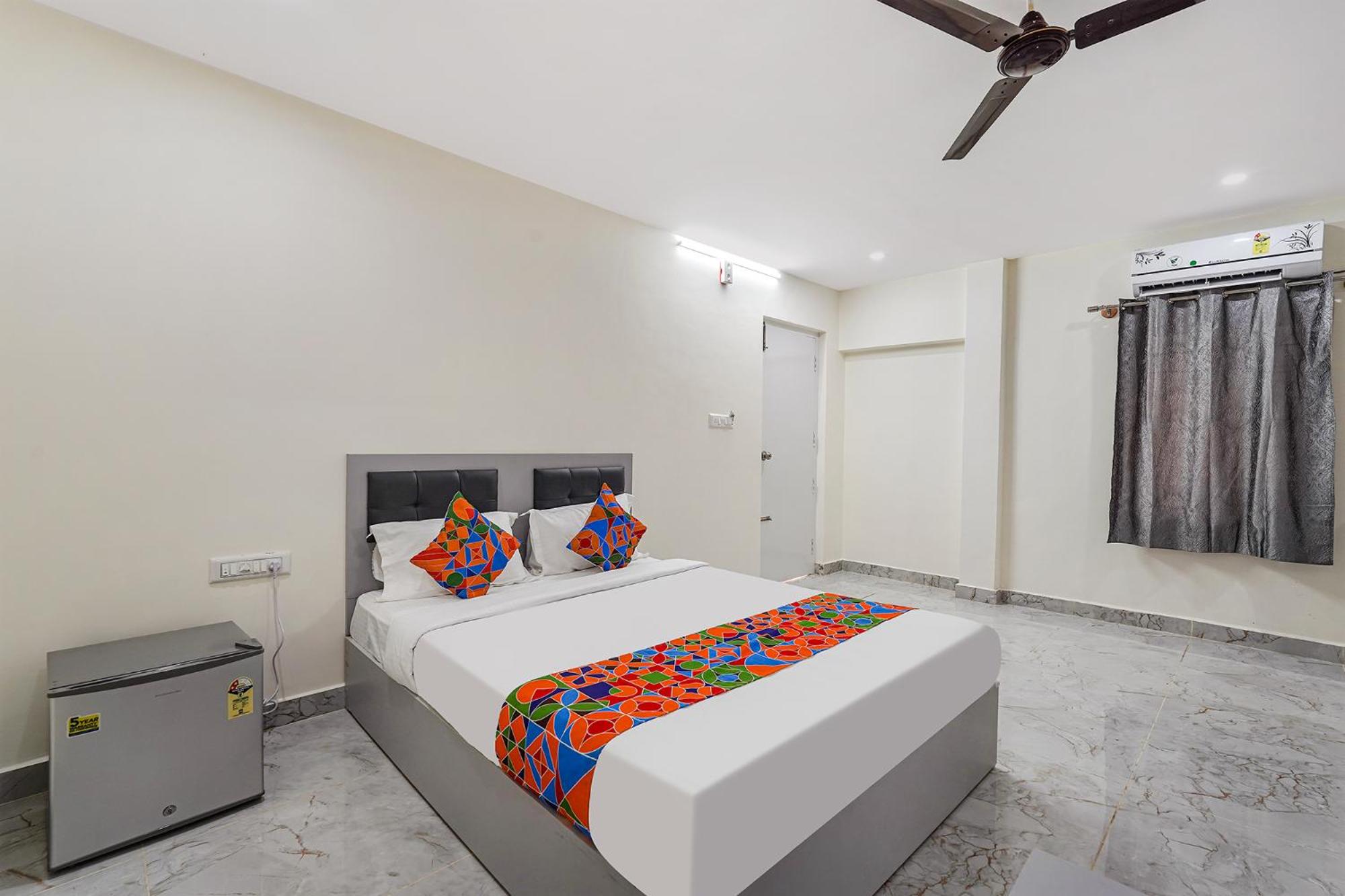 Deluxe Room - Photo 1