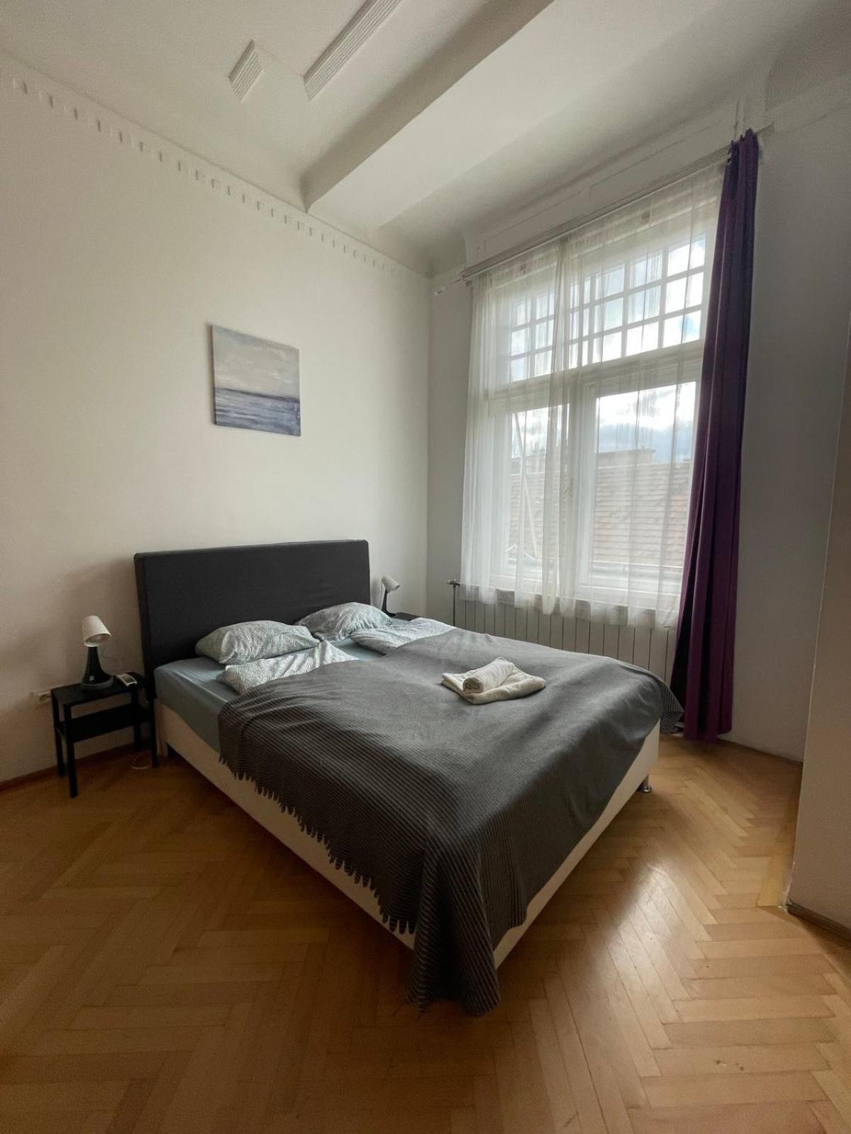 Quadruple Room with Shared Bathroom & Kitchen
