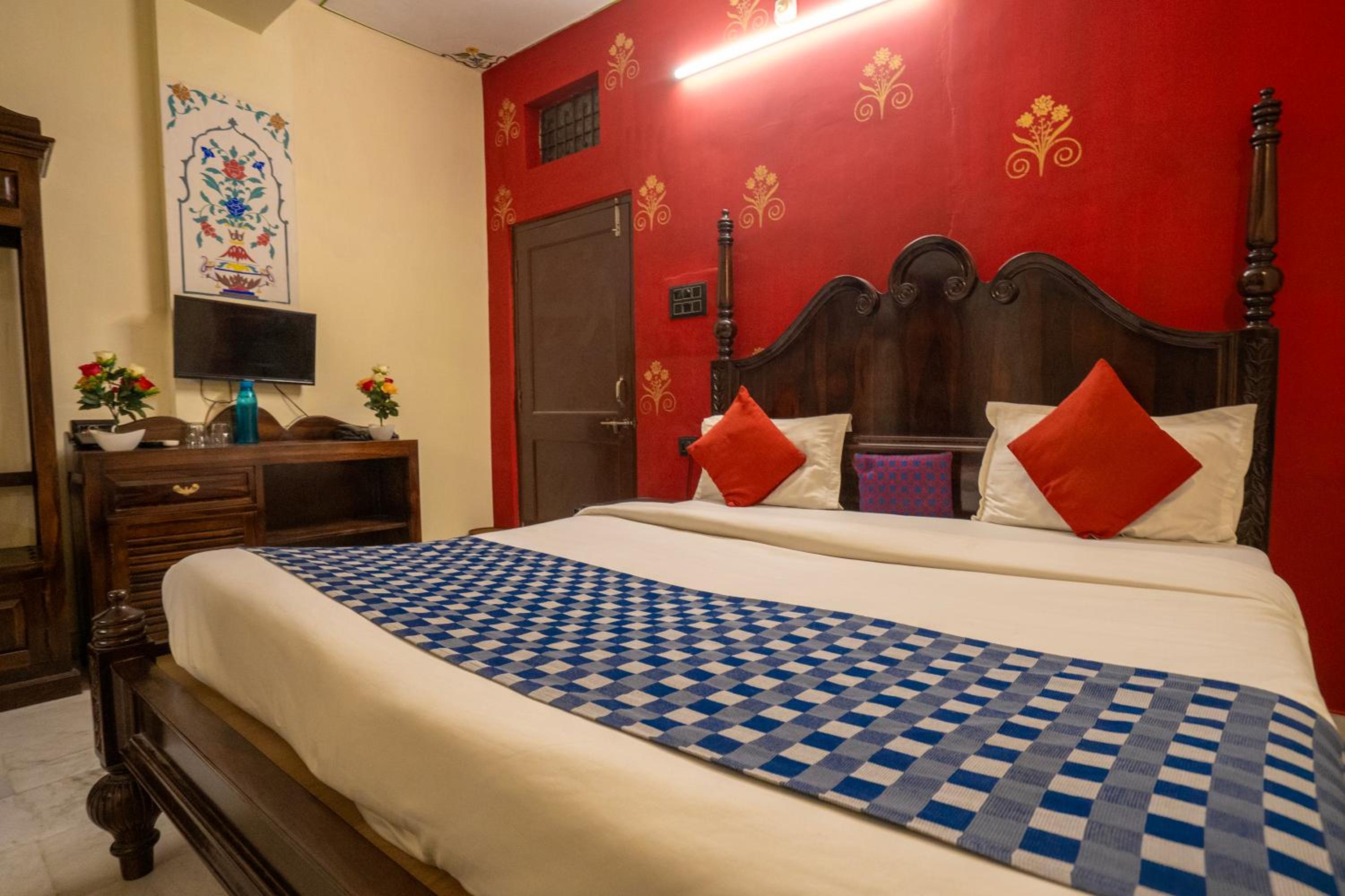 Superior Jharokha Room - Photo 2