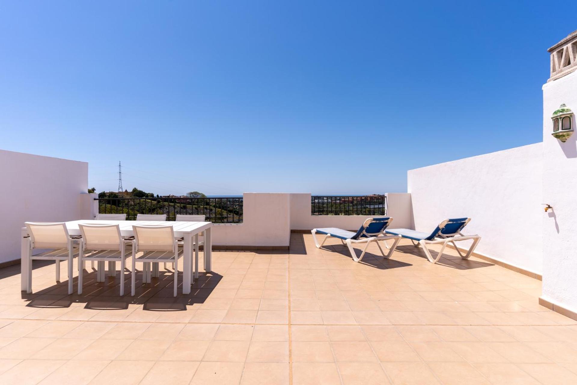 Apartment with Sea View photo 2