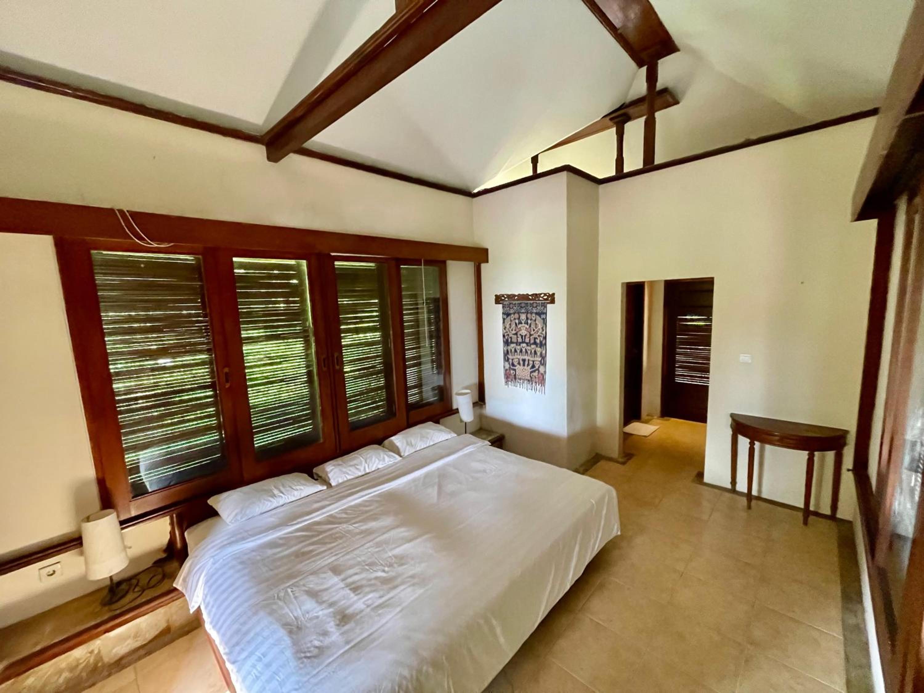 King Room With Pool View