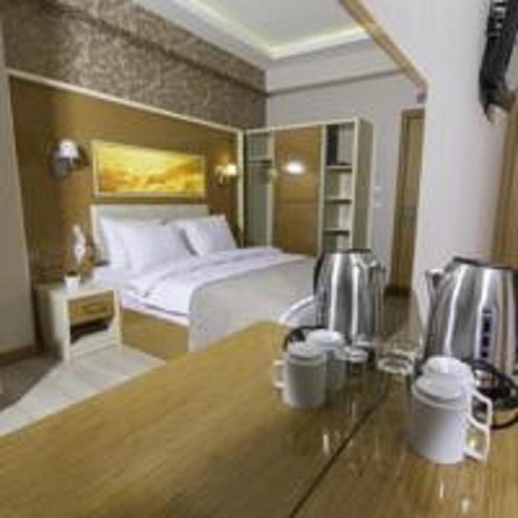 Standard Double Room photo 2